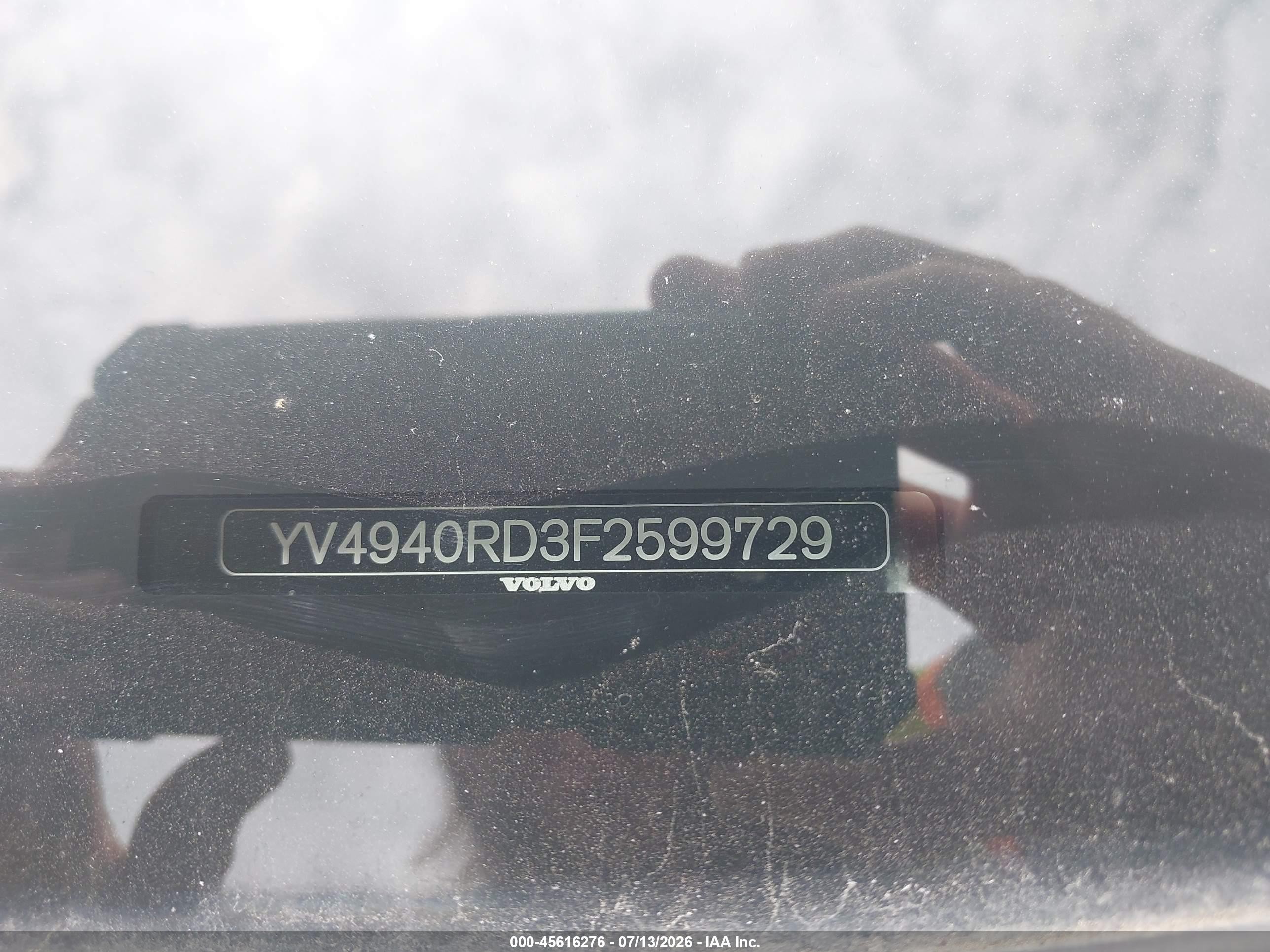 2015 Volvo Xc60 3.2 Platinum Серебряный vin: YV4940RD3F2599729