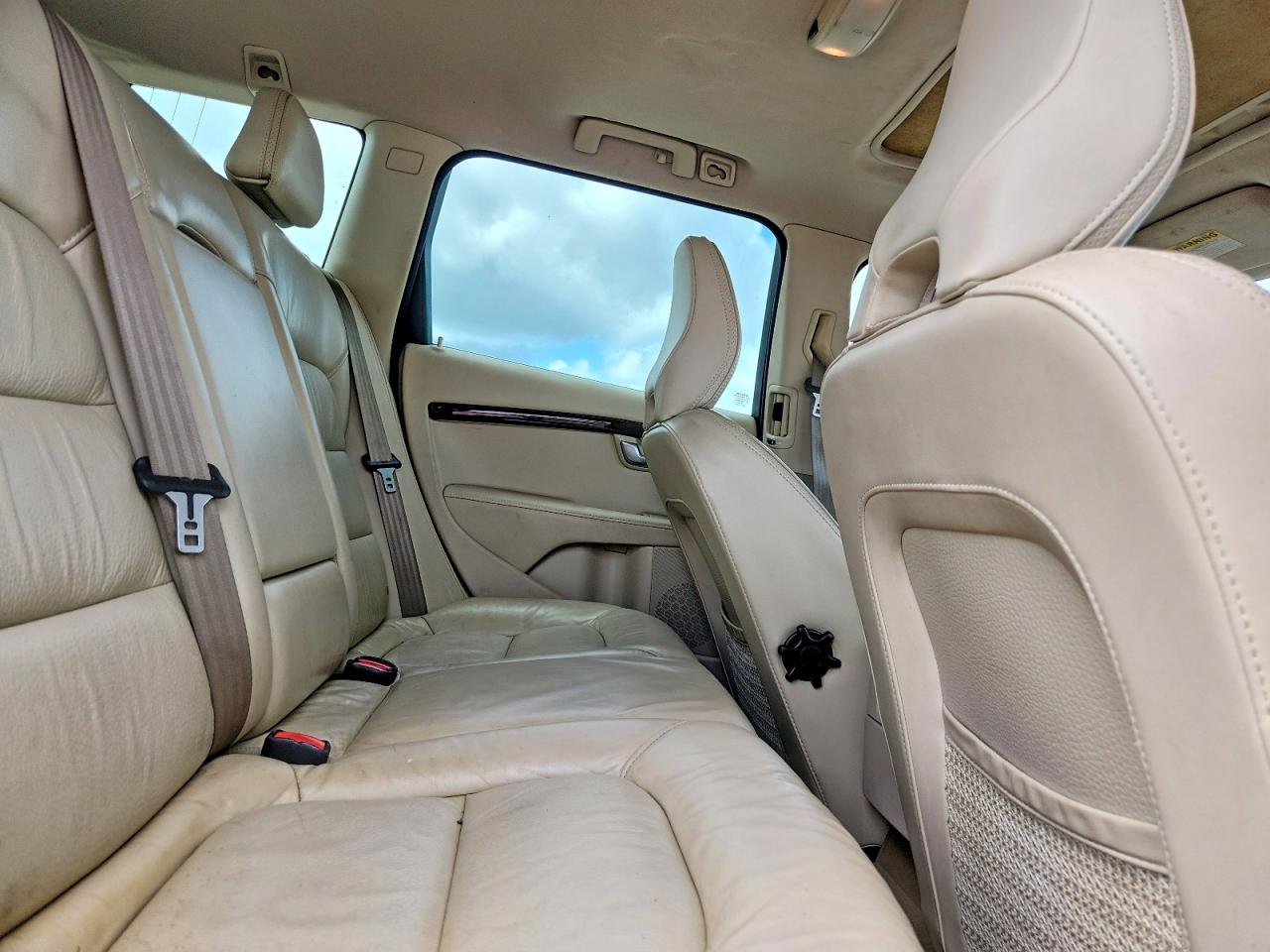 2012 Volvo Xc70 3.2 Black vin: YV4952BL2C1131292
