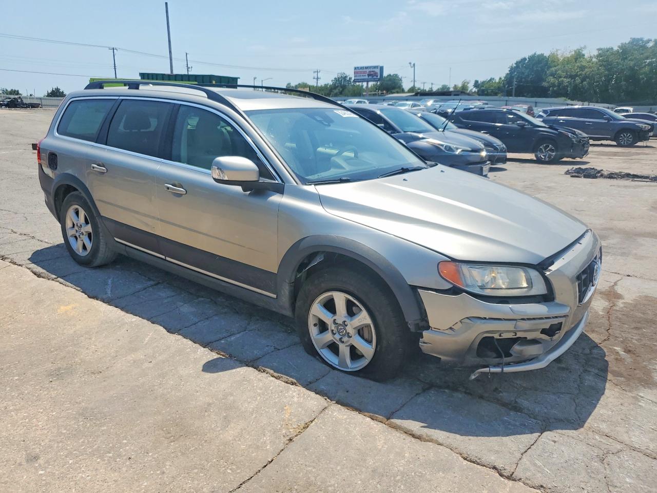 2013 Volvo Xc70 3.2 Silver vin: YV4952BL2D1166450