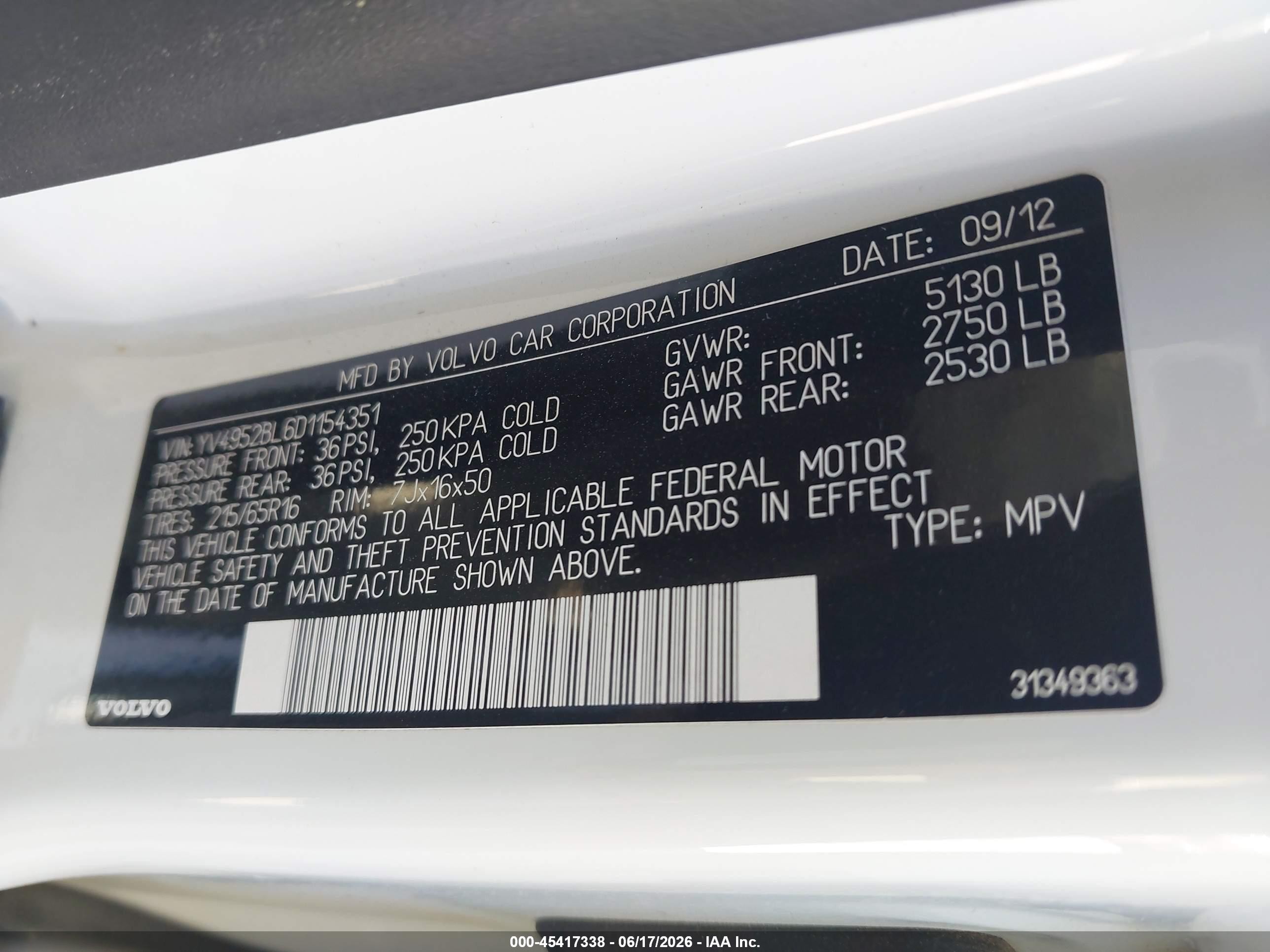 2013 Volvo Xc70 3.2 Platinum/3.2 Premier/3.2l/3.2l Premier Plus White vin: YV4952BL6D1154351