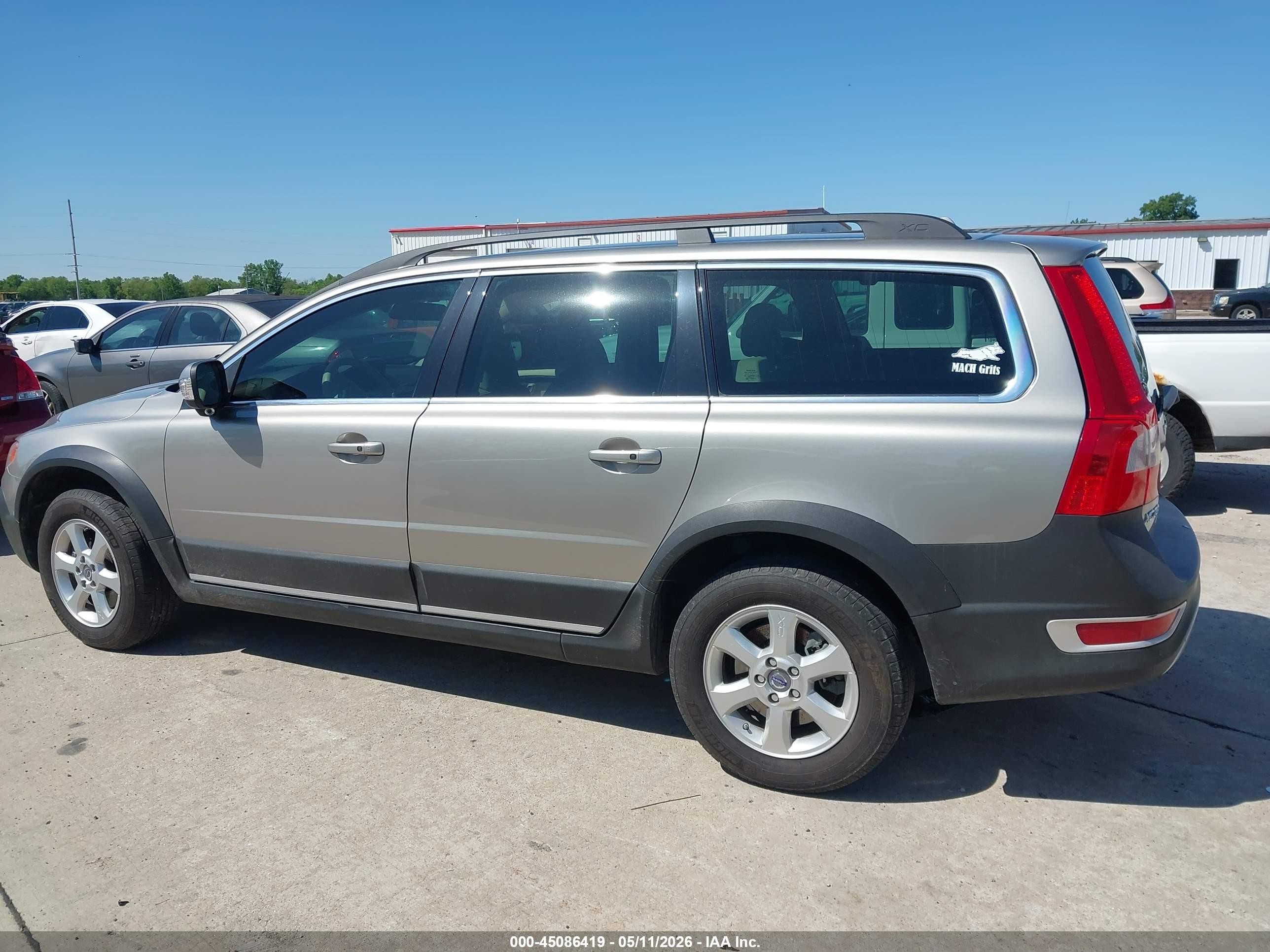 2013 Volvo Xc70 3.2 Premier Plus Silver vin: YV4952BL6D1166368