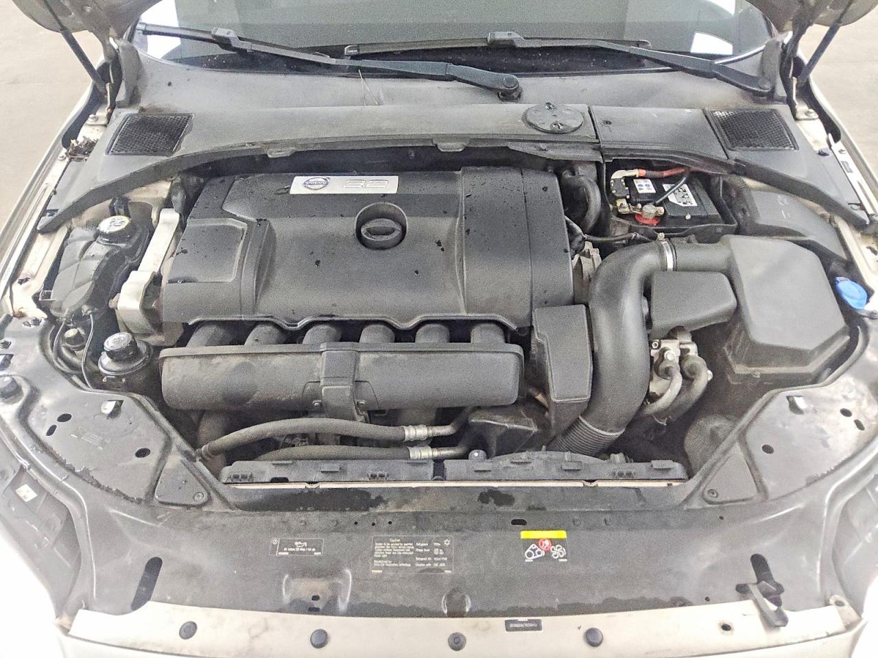 2011 Volvo Xc70 3.2 Beige vin: YV4952BL7B1098238