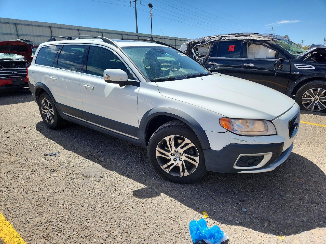 2013 Volvo Xc70 3.2 White vin: YV4952BL9D1163450