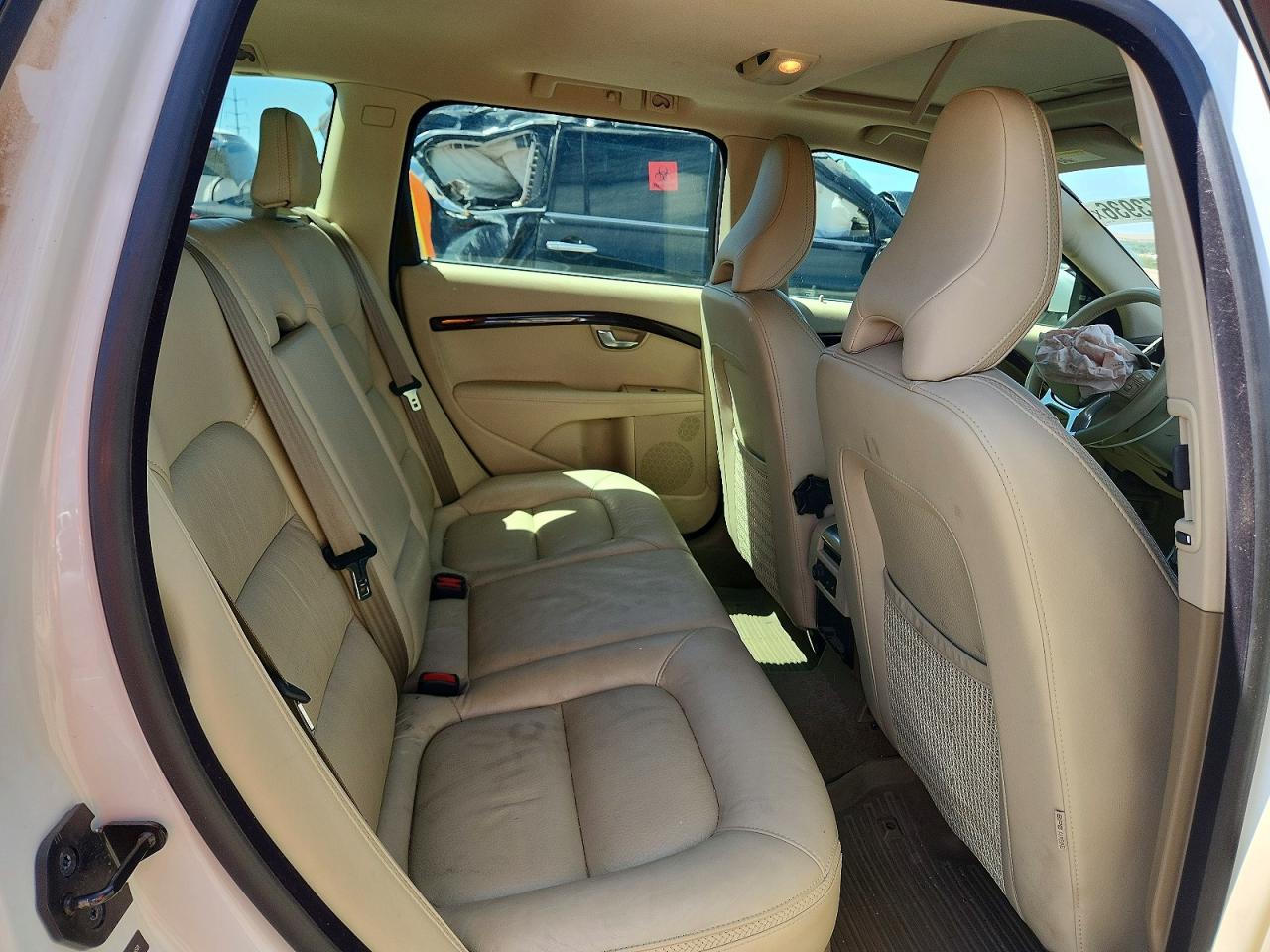 2013 Volvo Xc70 3.2 White vin: YV4952BL9D1163450