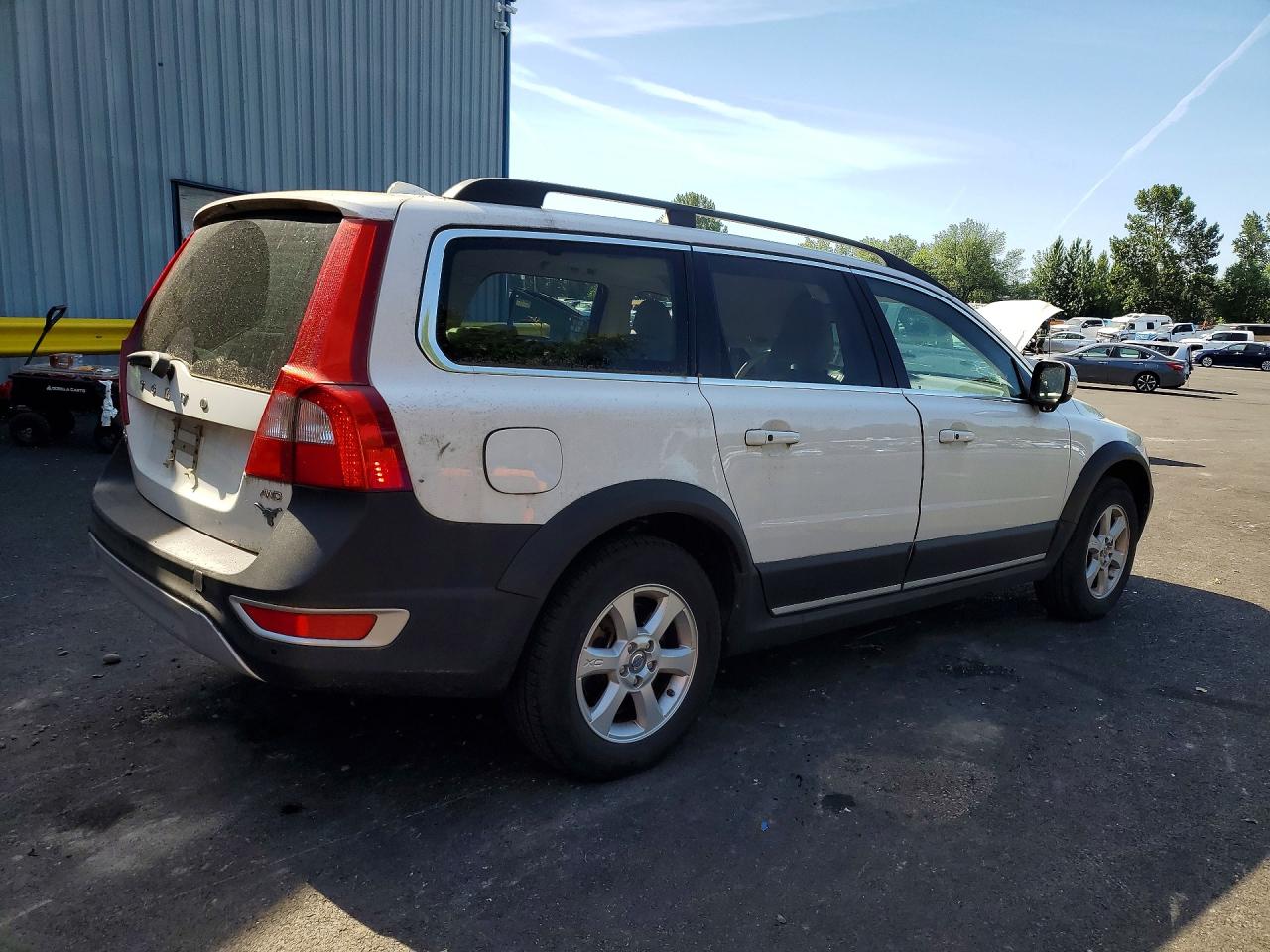 2013 Volvo Xc70 3.2 White vin: YV4952BZ2D1147272