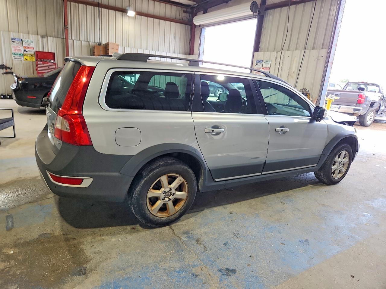 2013 Volvo Xc70 3.2 Silver vin: YV4952BZ2D1155310