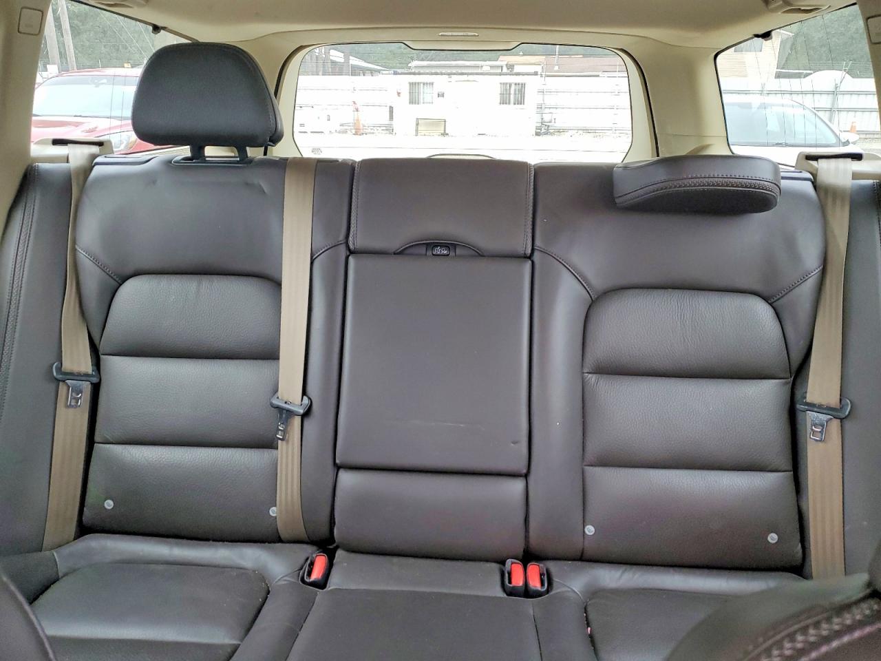 2013 Volvo Xc70 3.2 Cream vin: YV4952BZ4D1169385