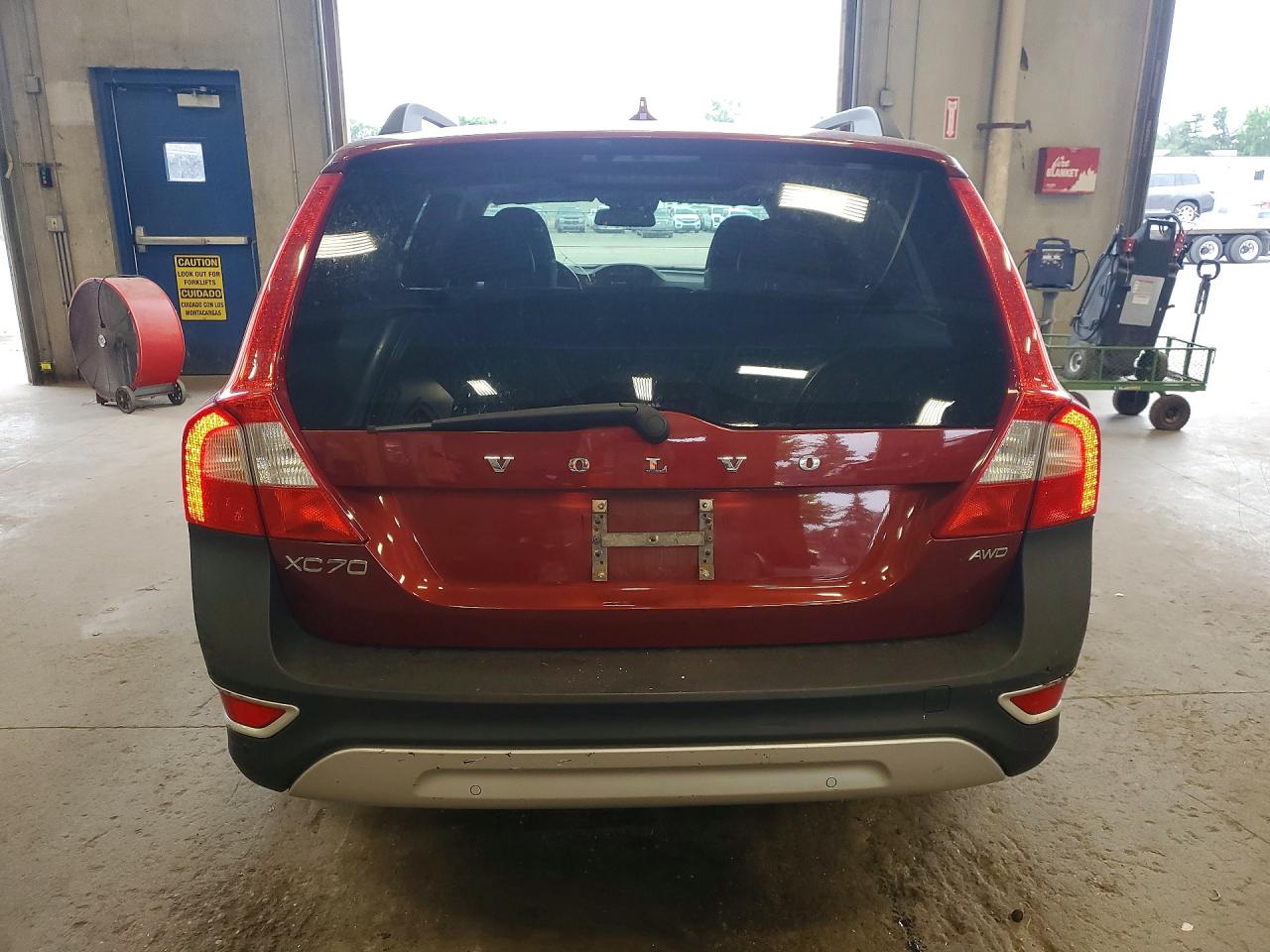 2013 Volvo Xc70 3.2 Red vin: YV4952BZ8D1164447