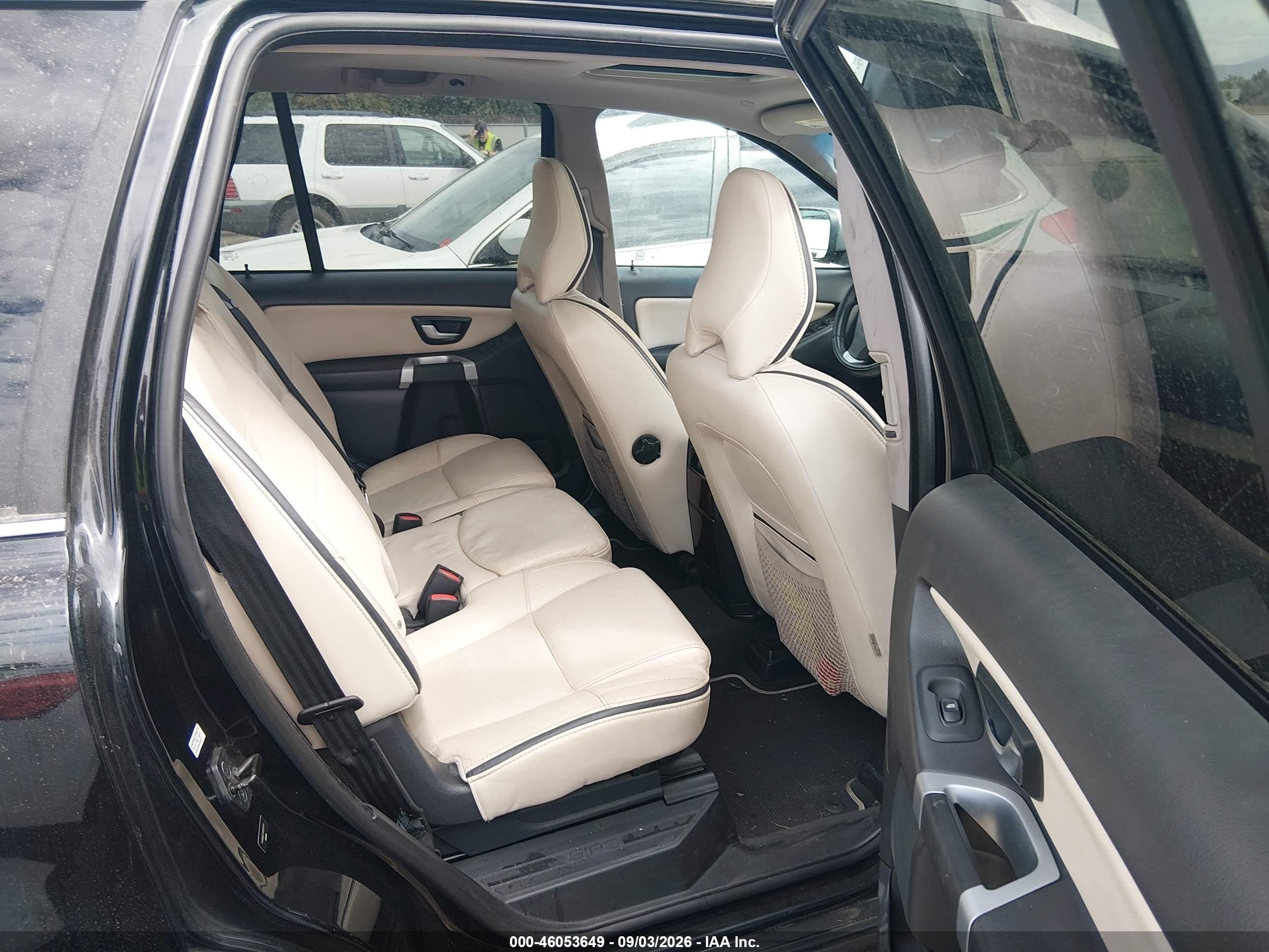 2013 Volvo Xc90 3.2 R-design/3.2 R-design Platinum/3.2 R-design Premier Plus Black vin: YV4952CF1D1633771