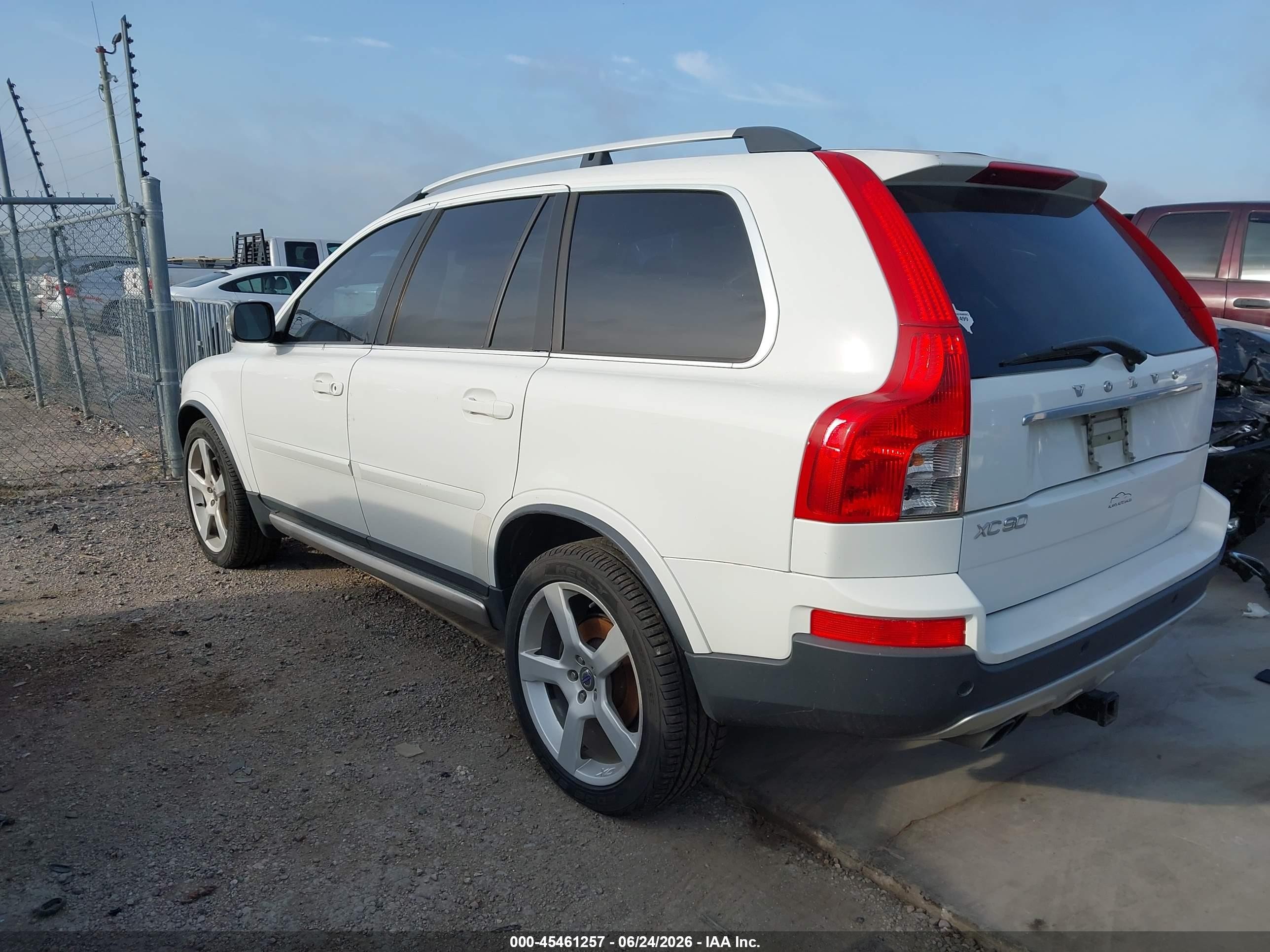 2012 Volvo Xc90 3.2 R-design White vin: YV4952CF2C1615794