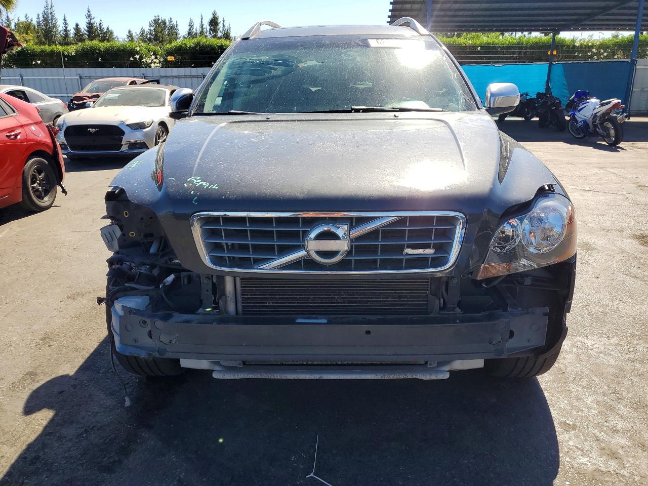 2011 Volvo Xc90 R Design Charcoal vin: YV4952CF9B1602331