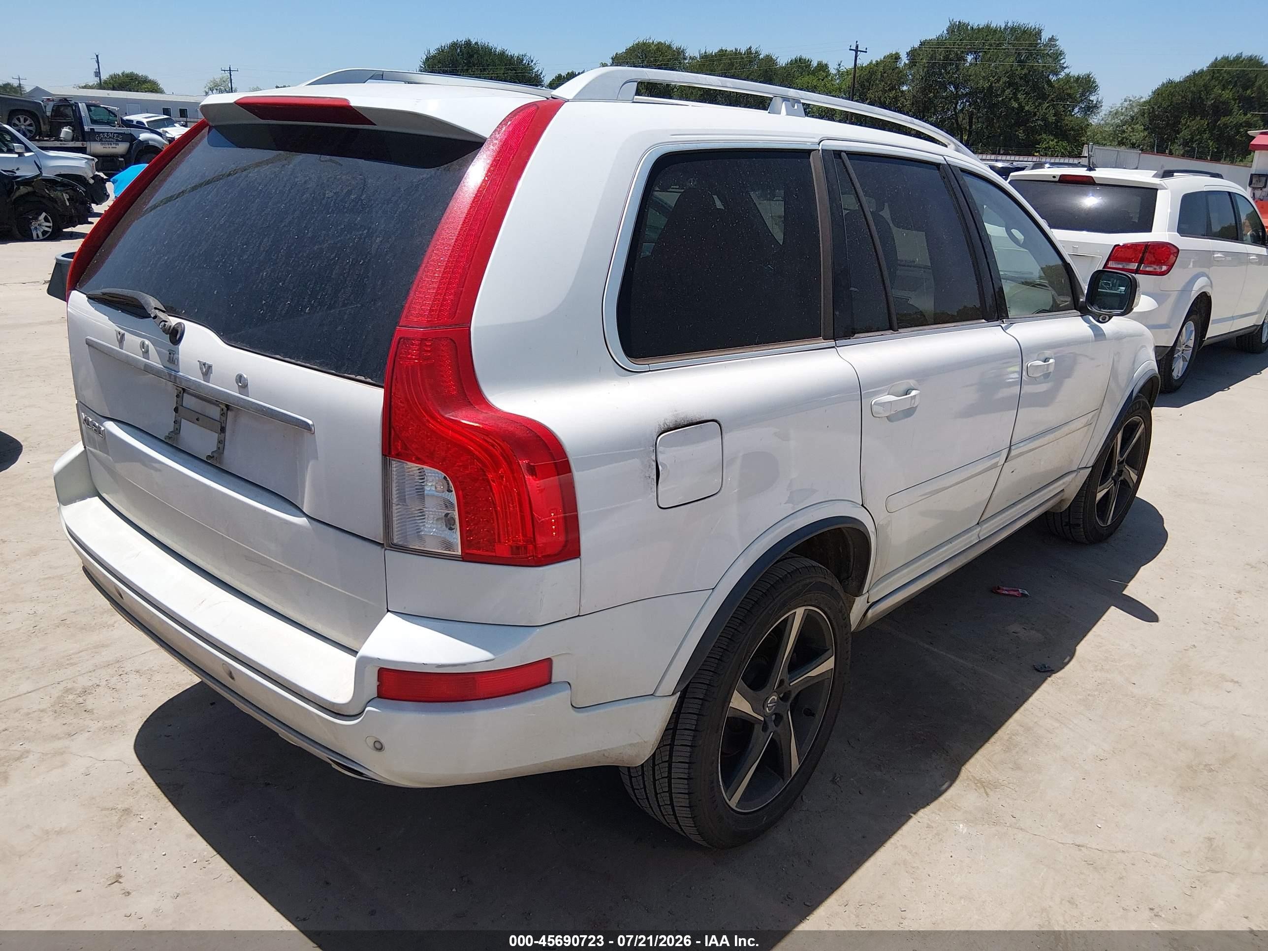 2013 Volvo Xc90 3.2 R-design/3.2 R-design Platinum/3.2 R-design Premier Plus White vin: YV4952CFXD1629413