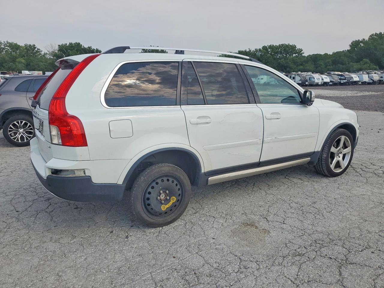 2011 Volvo Xc90 R Design White vin: YV4952CT1B1592013