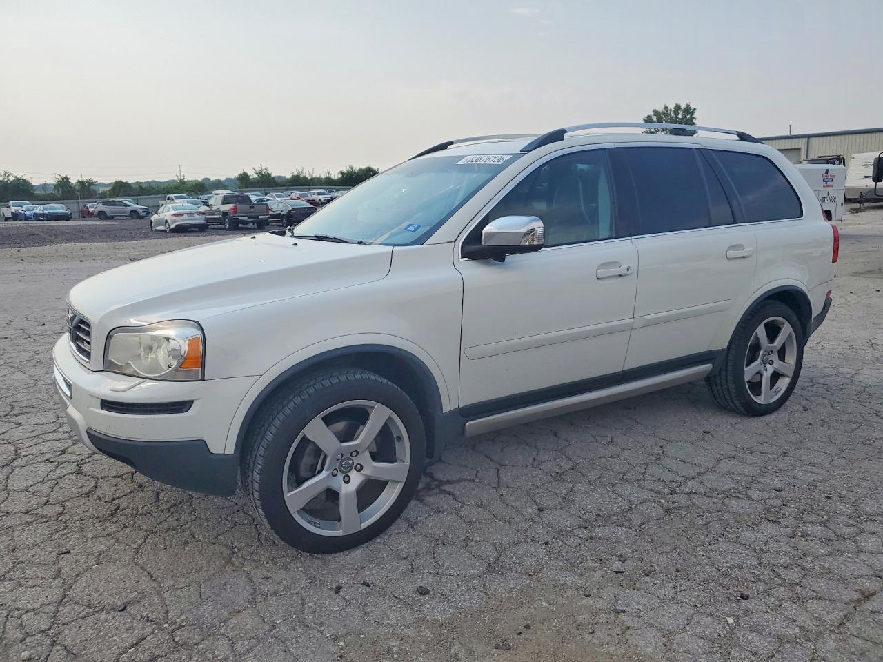 YV4952CT1B1592013