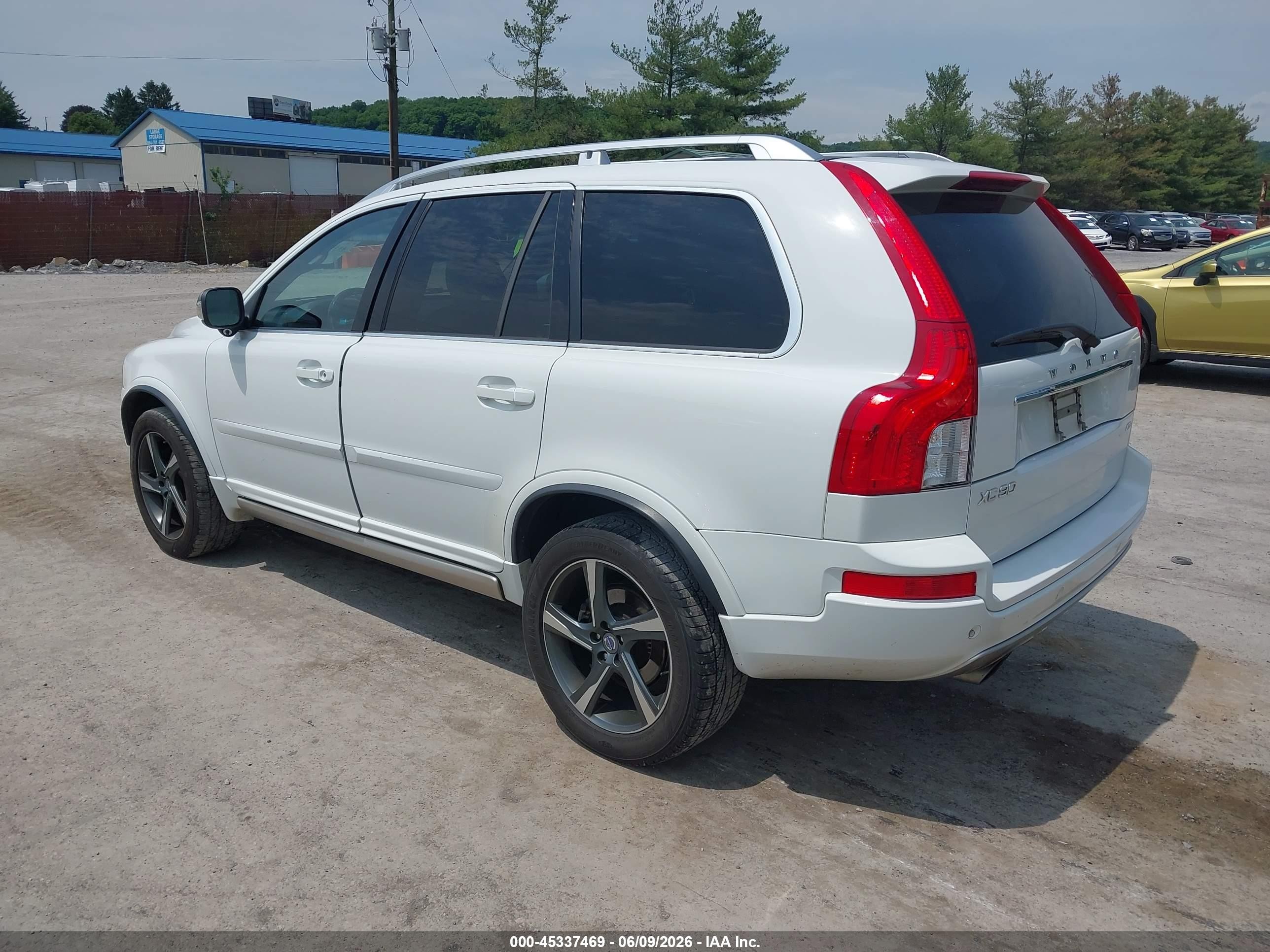 2013 Volvo Xc90 3.2 R-design/3.2 R-design Platinum/3.2 R-design Premier Plus White vin: YV4952CT3D1641733