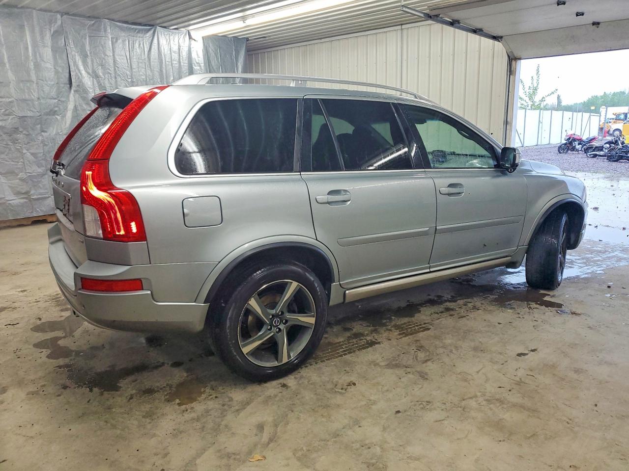 2014 Volvo Xc90 R Design Silver vin: YV4952CT3E1683711