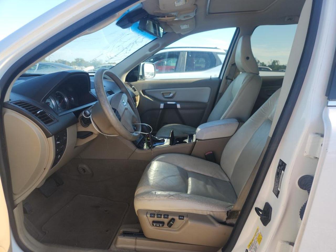 2011 Volvo Xc90 3.2 White vin: YV4952CY5B1574223