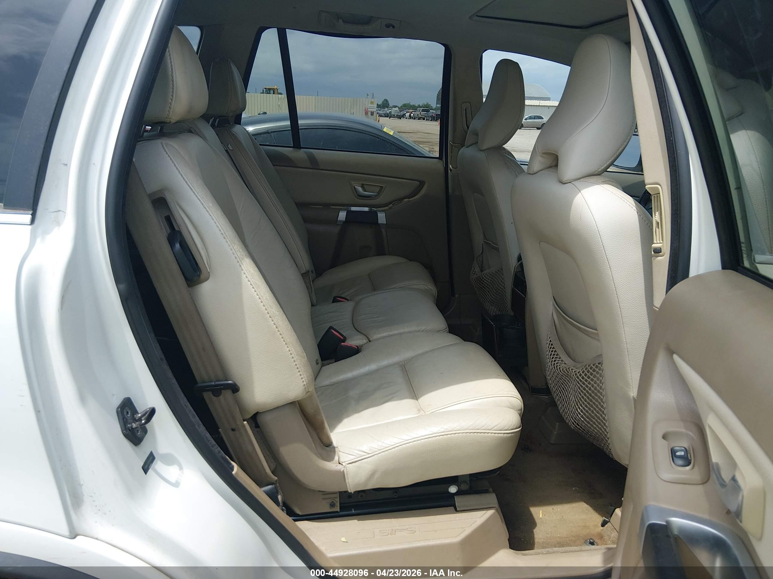 2011 Volvo Xc90 3.2 White vin: YV4952CY6B1595890