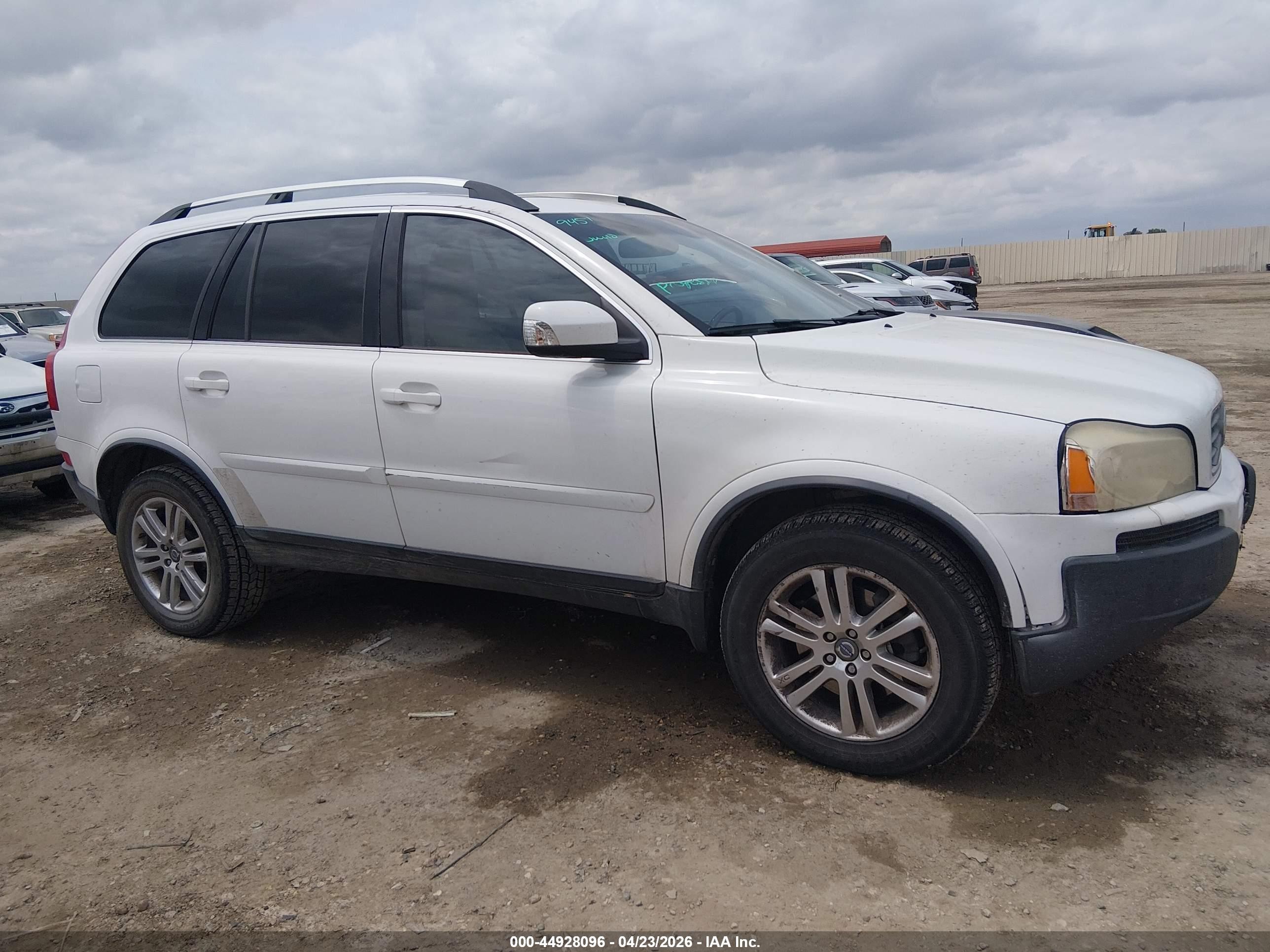 2011 Volvo Xc90 3.2 White vin: YV4952CY6B1595890