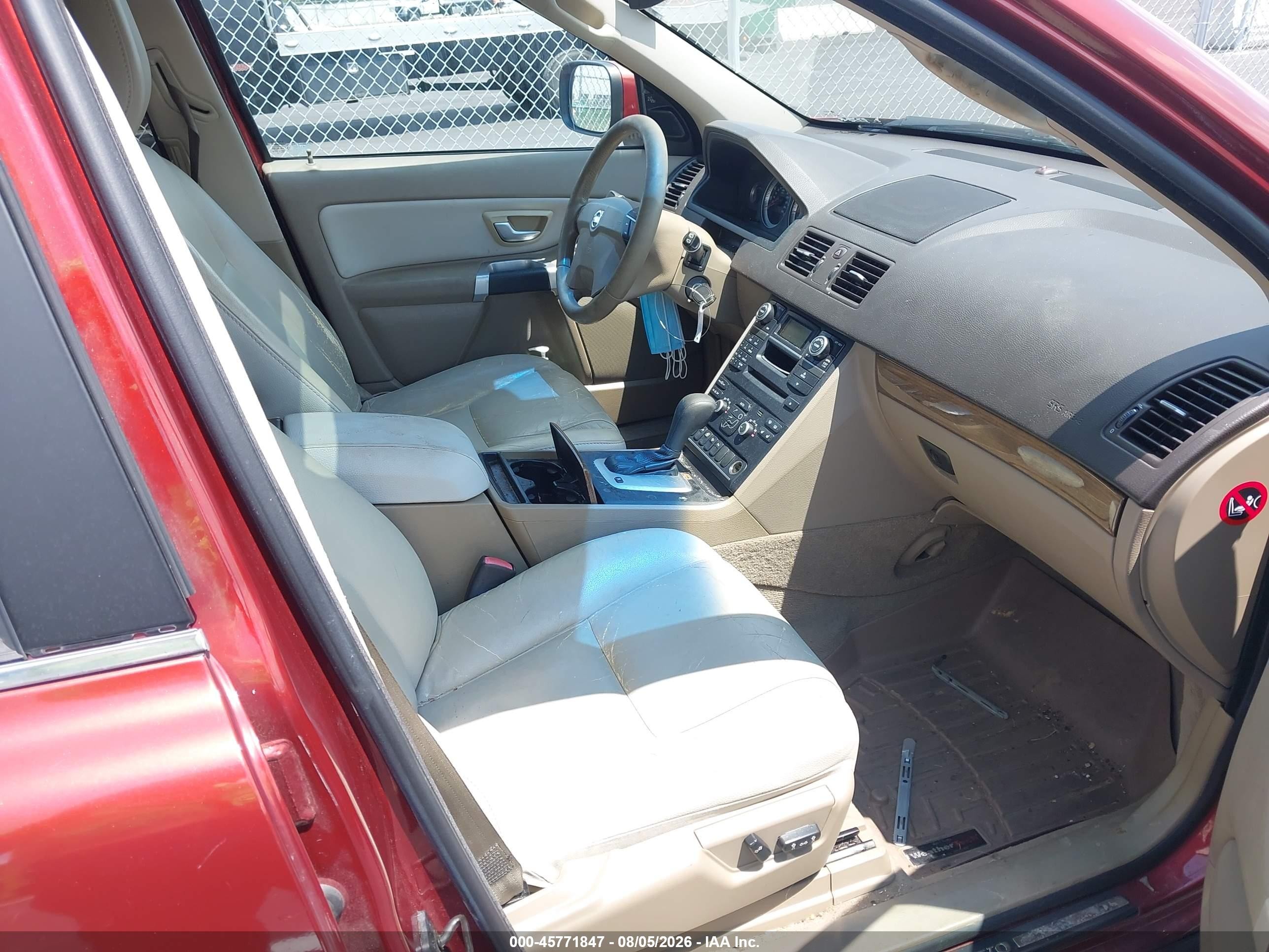 2011 Volvo Xc90 3.2 Красный vin: YV4952CY6B1606676