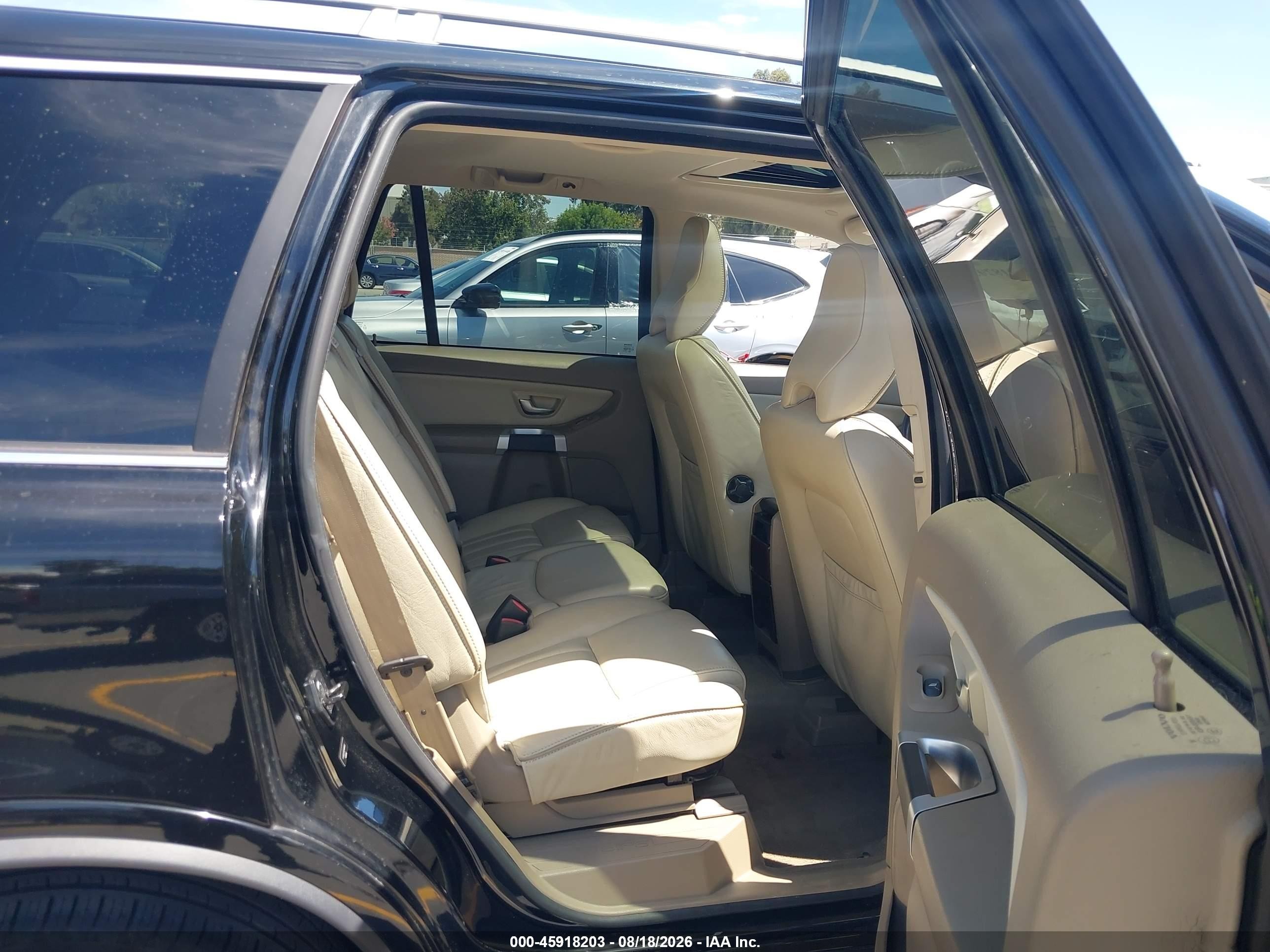 2013 Volvo Xc90 3.2/3.2 Platinum/3.2 Premier Plus Black vin: YV4952CY8D1666865