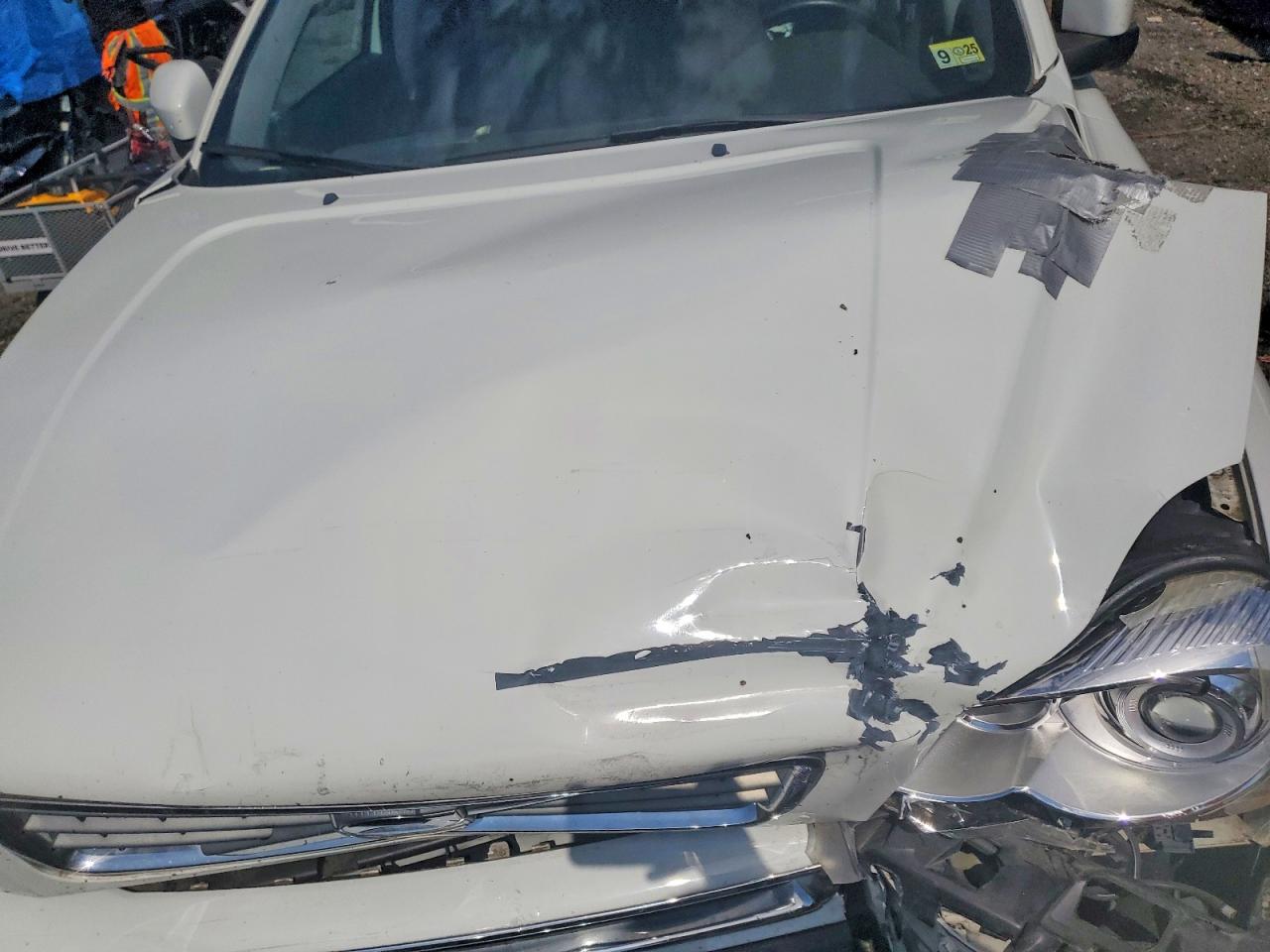 2011 Volvo Xc90 3.2 Awd 7p Белый vin: YV4952CY9B1582387
