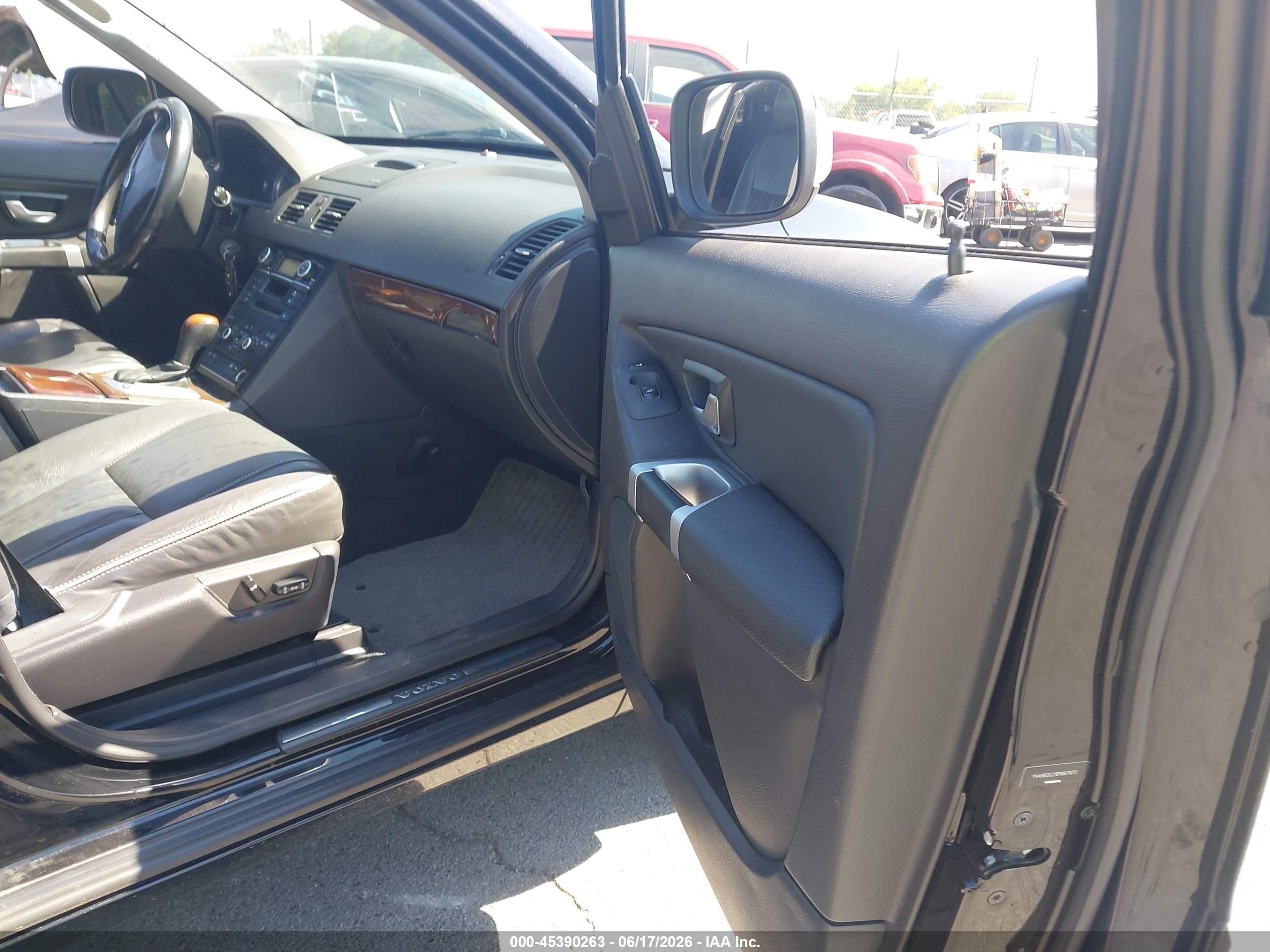 2013 Volvo Xc90 3.2 Platinum Black vin: YV4952CZ1D1667672