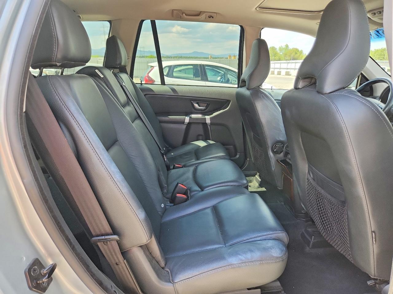 2014 Volvo Xc90 3.2 Silver vin: YV4952CZ1E1688698