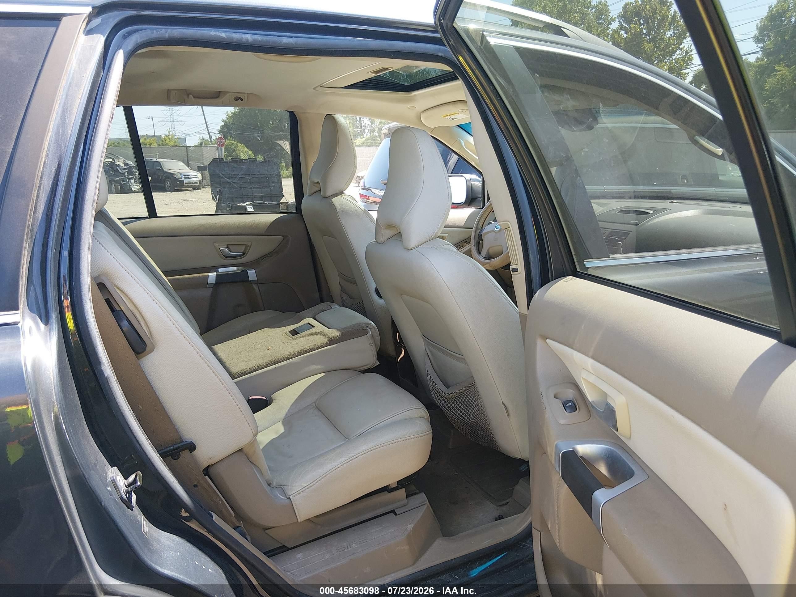 2011 Volvo Xc90 3.2 Gray vin: YV4952CZ2B1596429