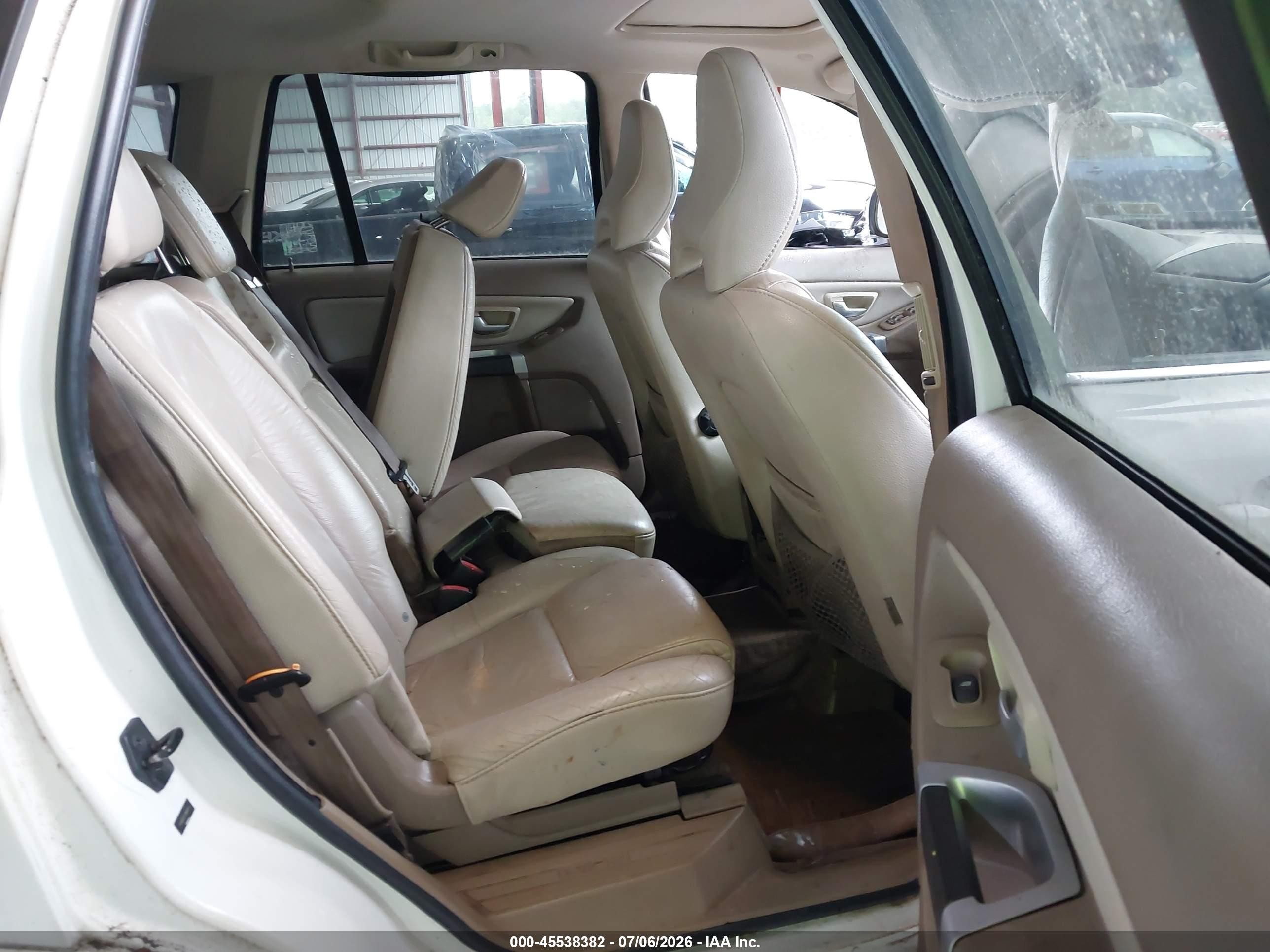 2012 Volvo Xc90 3.2/3.2 Platinum/3.2 Premier Plus White vin: YV4952CZ3C1609917