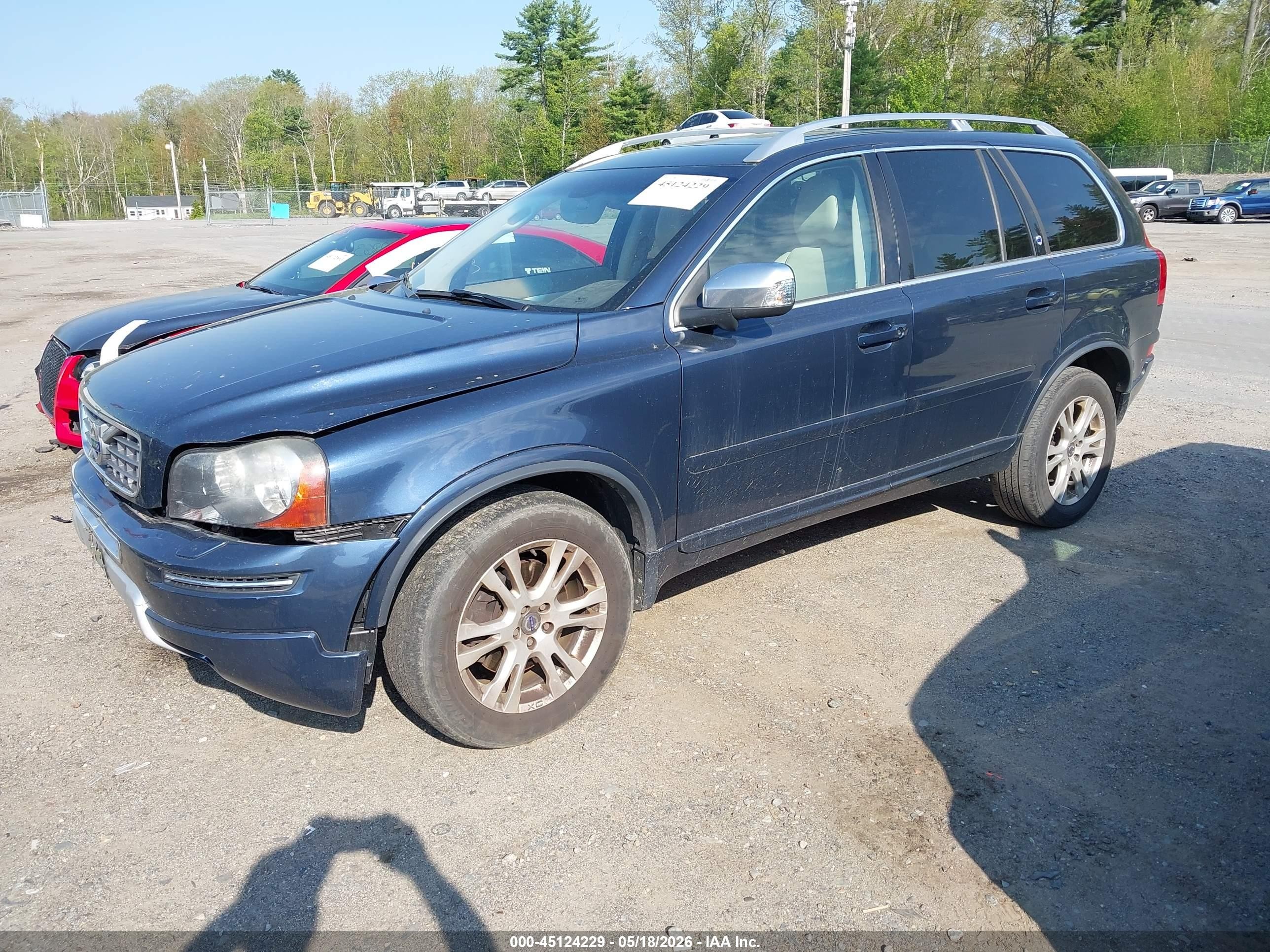 2014 Volvo Xc90   Blue vin: YV4952CZ5E1687652