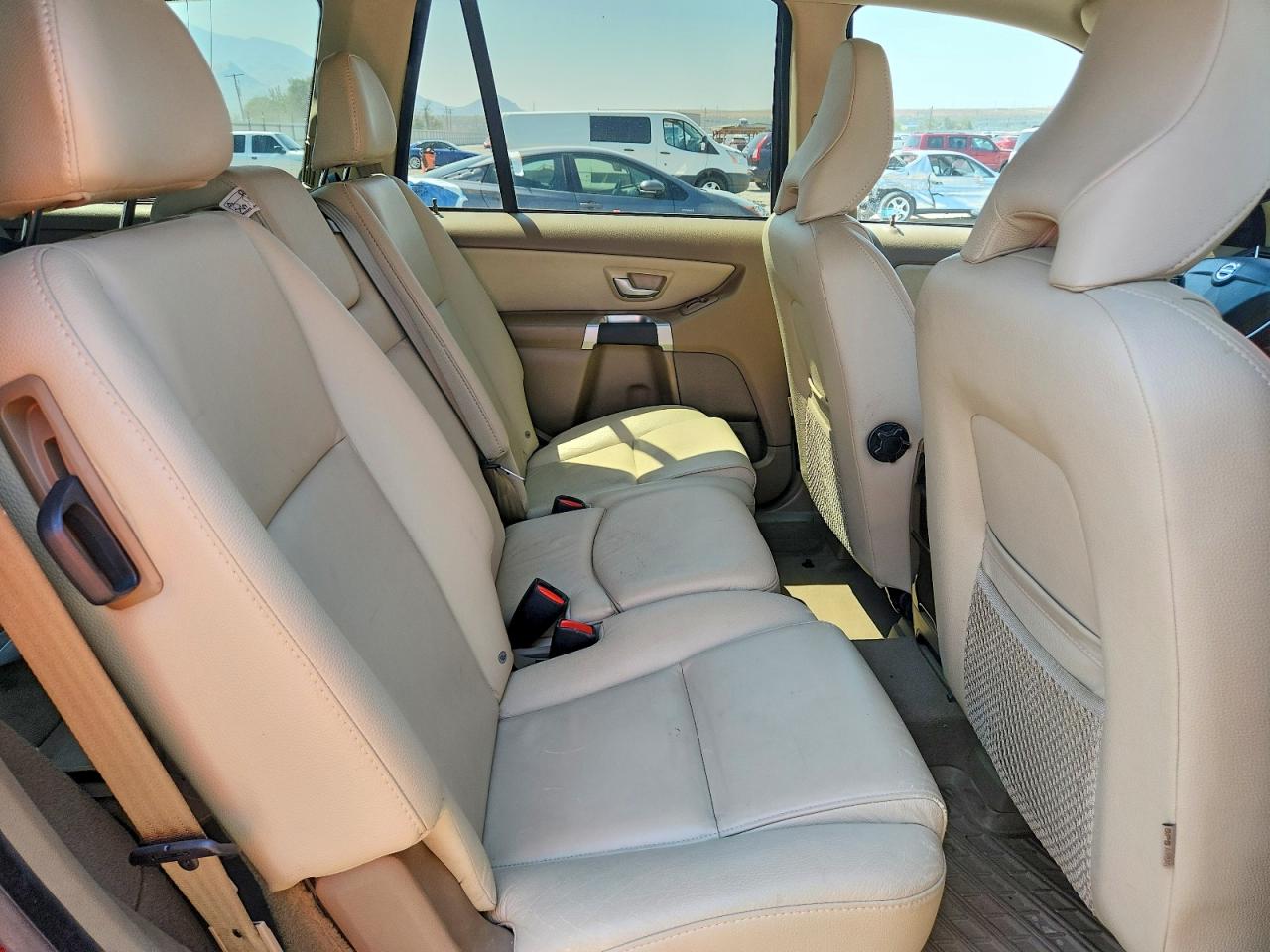 2011 Volvo Xc90 3.2 Burgundy vin: YV4952CZ6B1574370