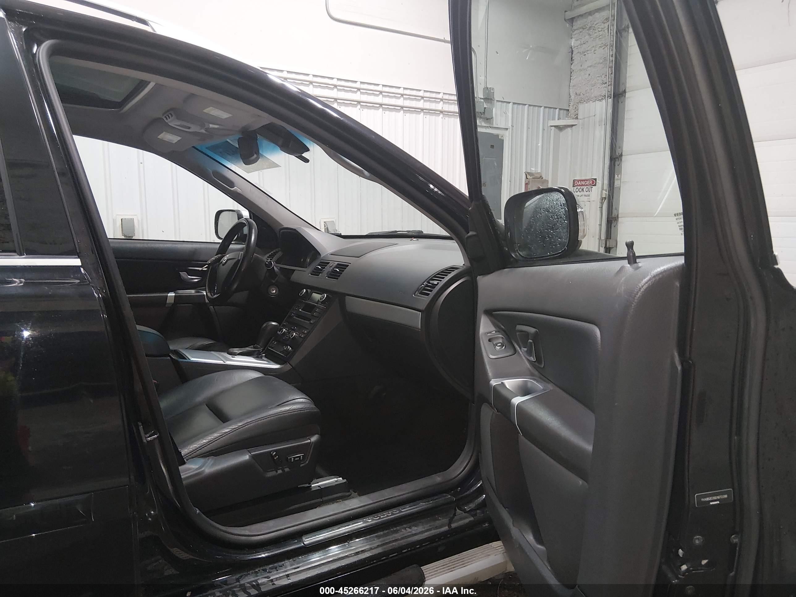 2013 Volvo Xc90 3.2/3.2 Platinum/3.2 Premier Plus Black vin: YV4952CZ6D1672298