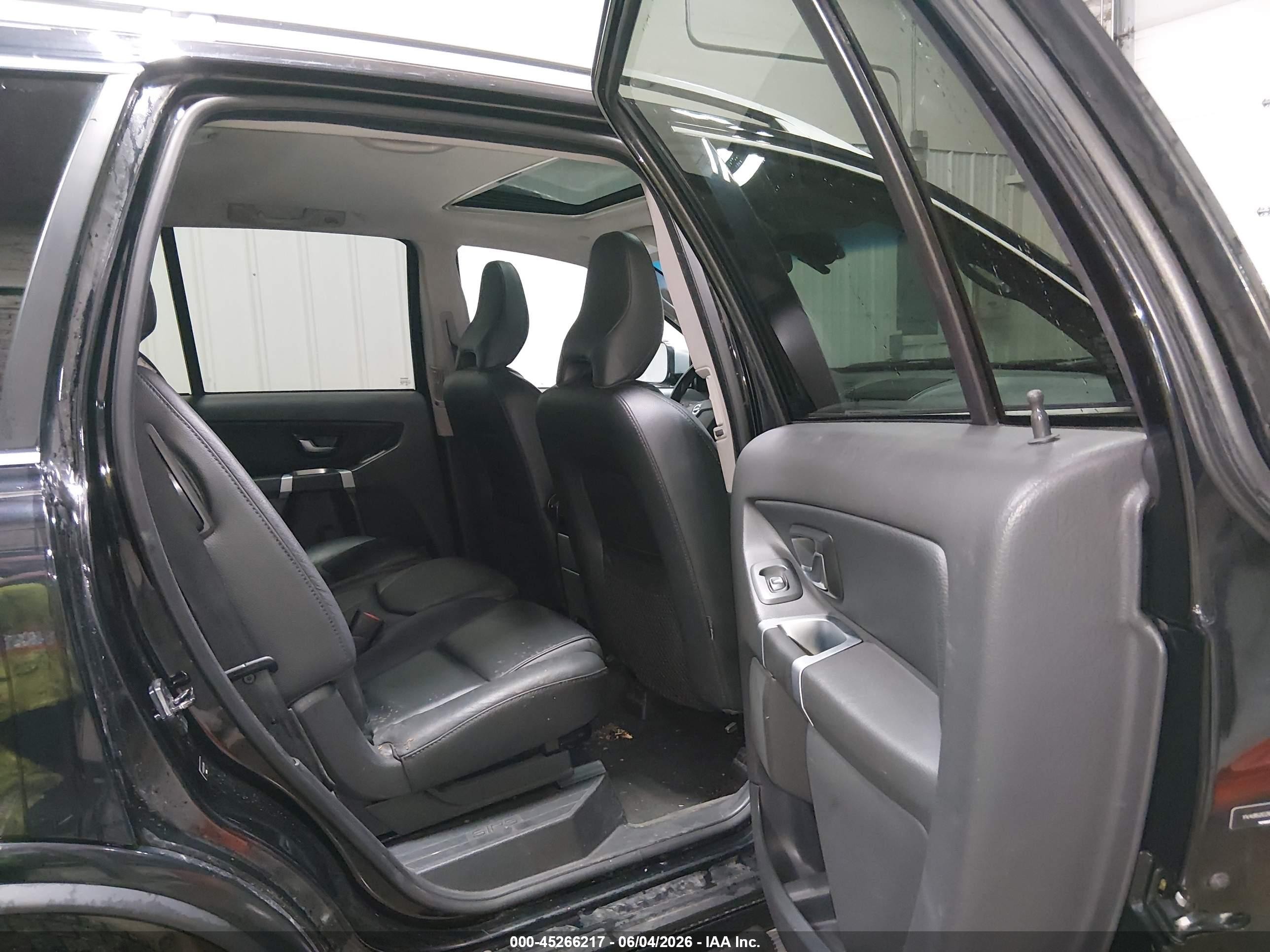 2013 Volvo Xc90 3.2/3.2 Platinum/3.2 Premier Plus Black vin: YV4952CZ6D1672298