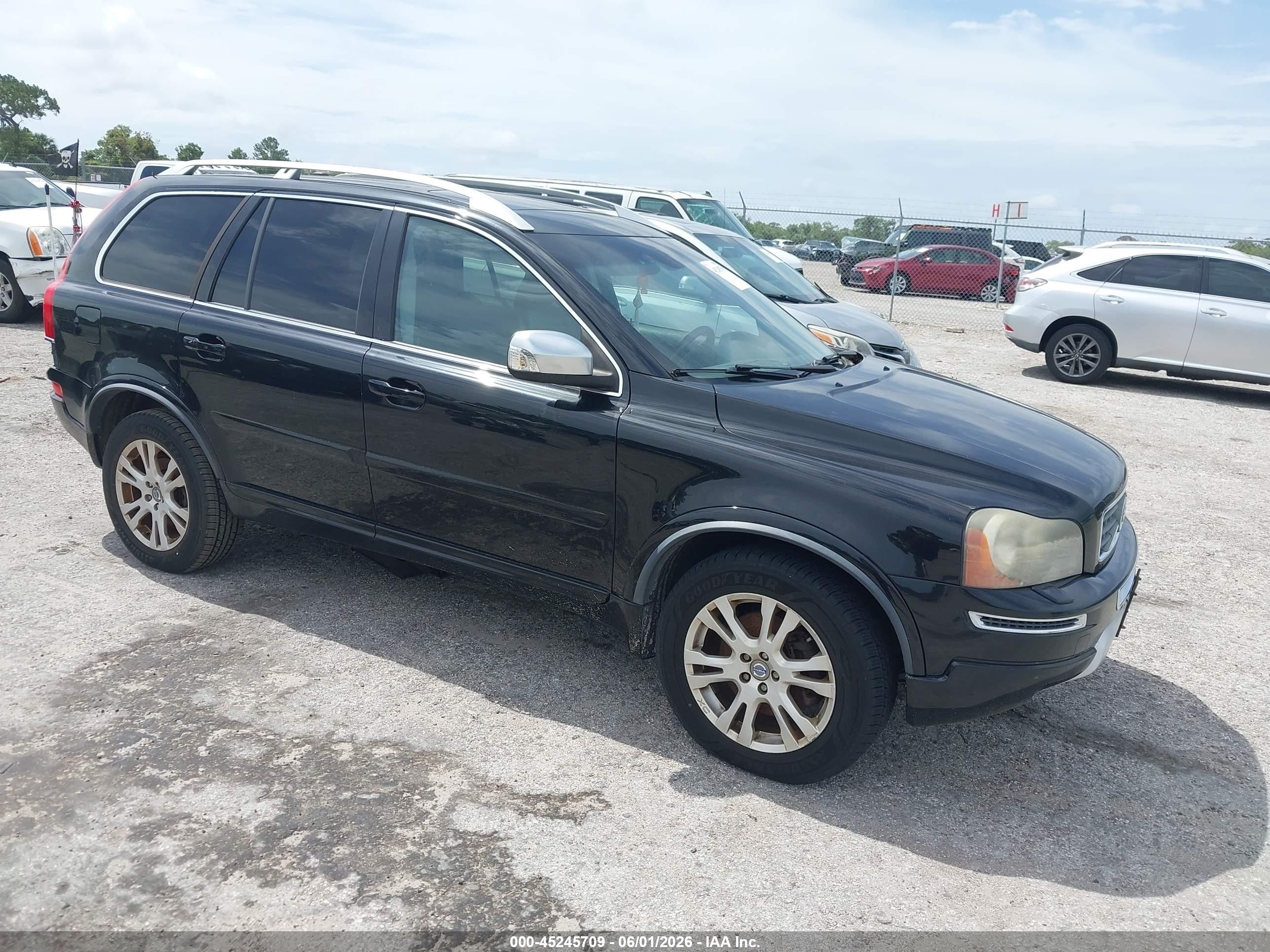 YV4952CZ7D1658295