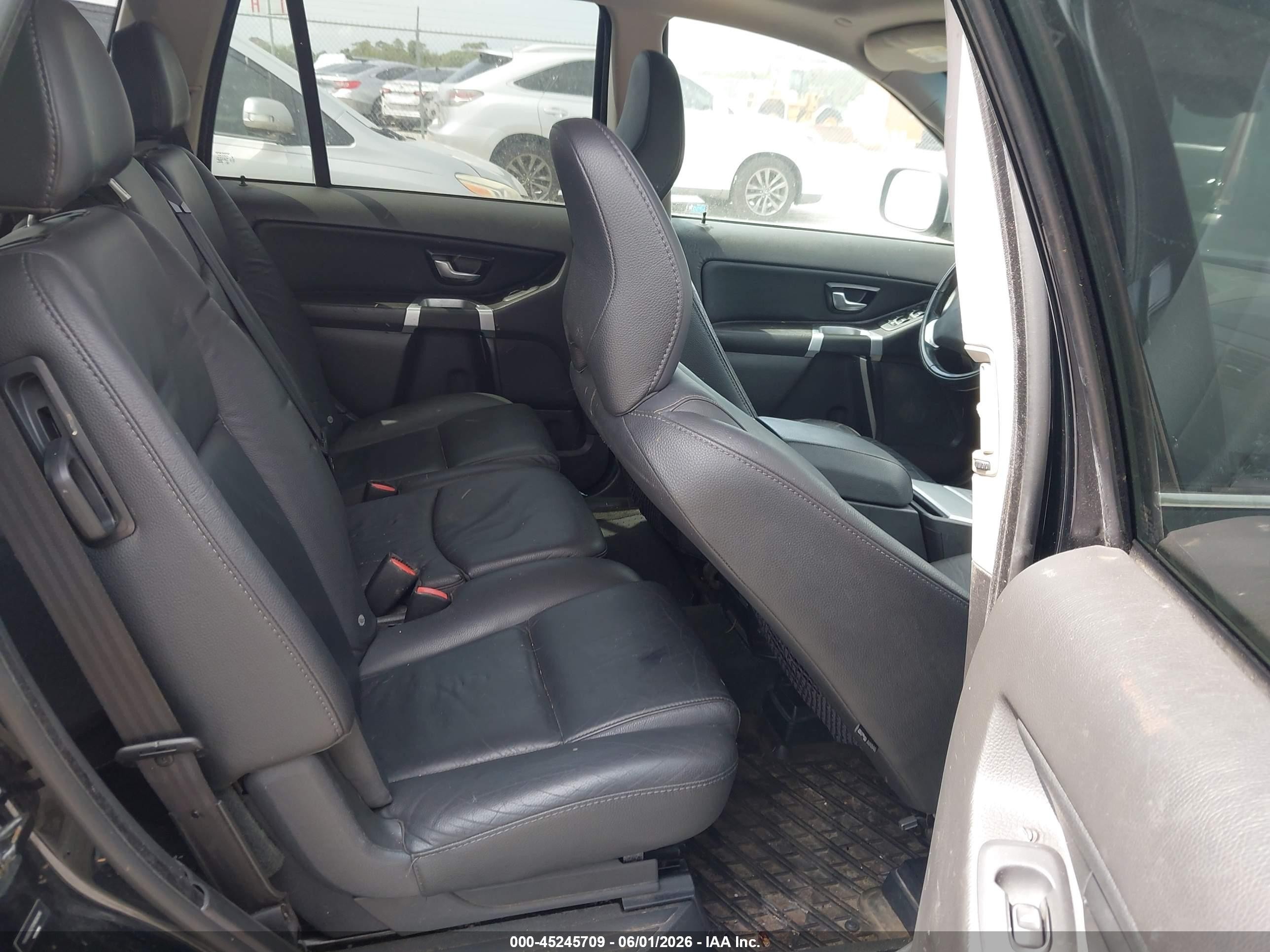 2013 Volvo Xc90 3.2/3.2 Platinum/3.2 Premier Plus Black vin: YV4952CZ7D1658295