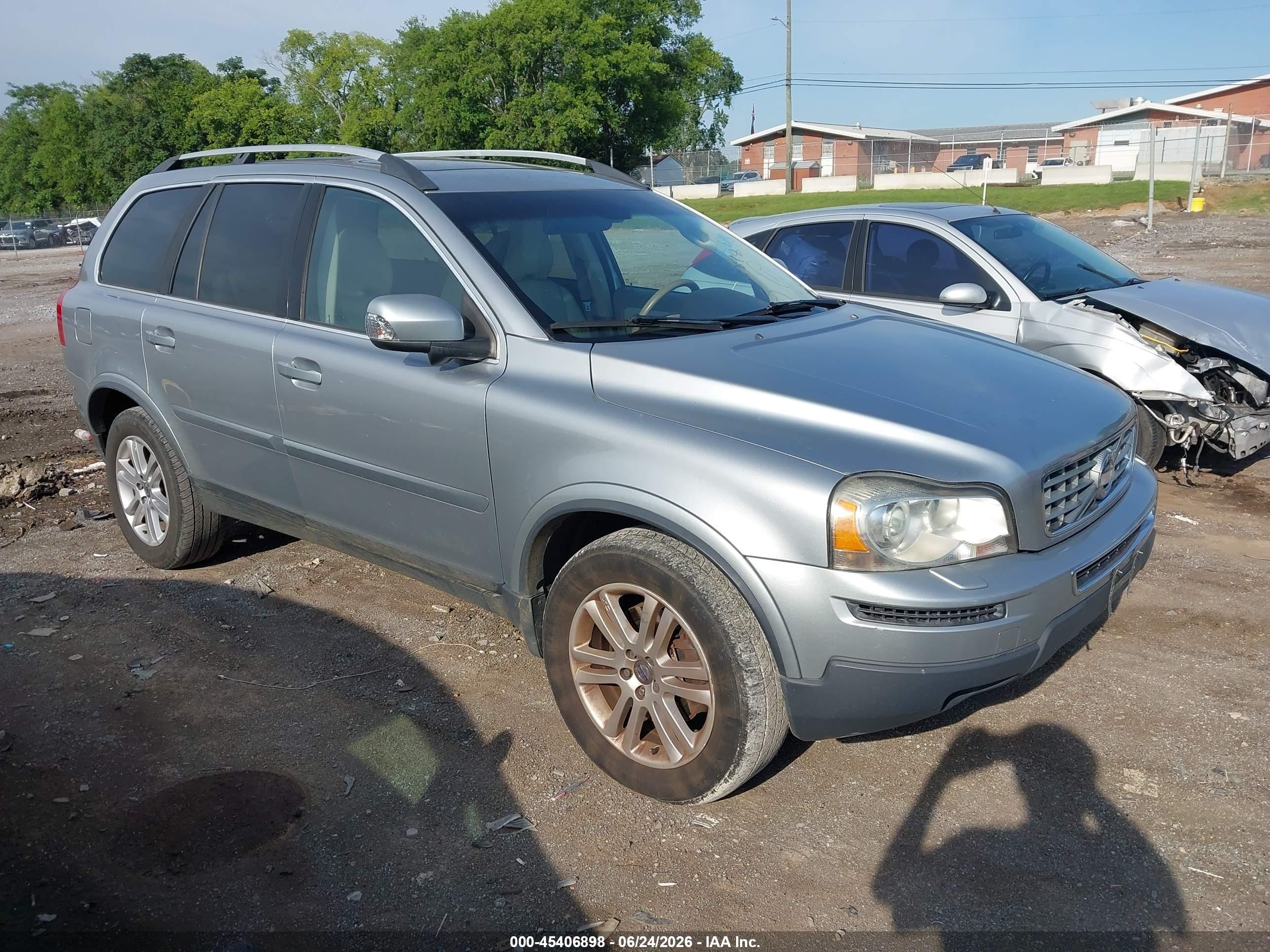 YV4952CZ8C1610920