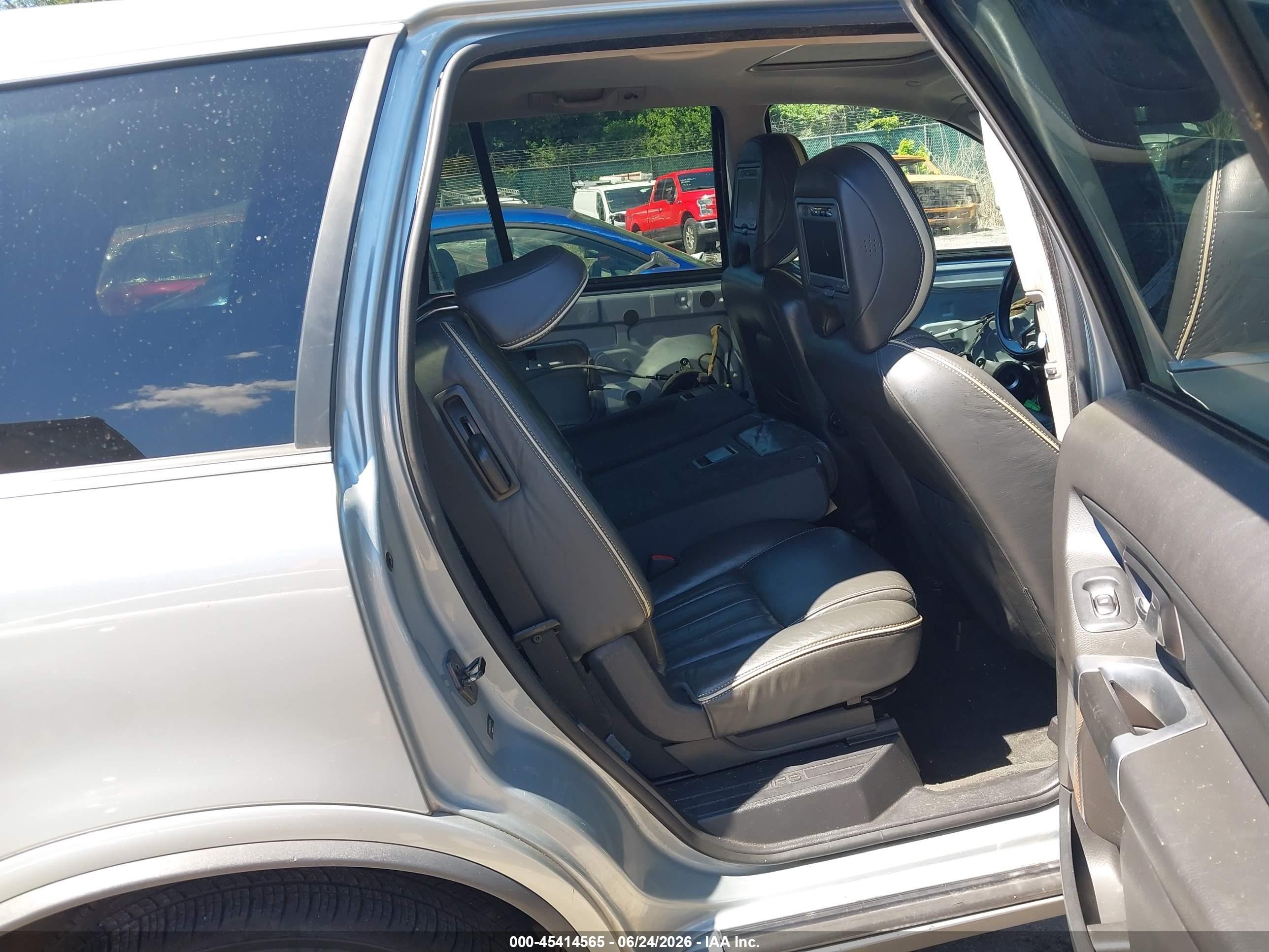 2013 Volvo Xc90 3.2 Platinum Silver vin: YV4952CZ8D1667720