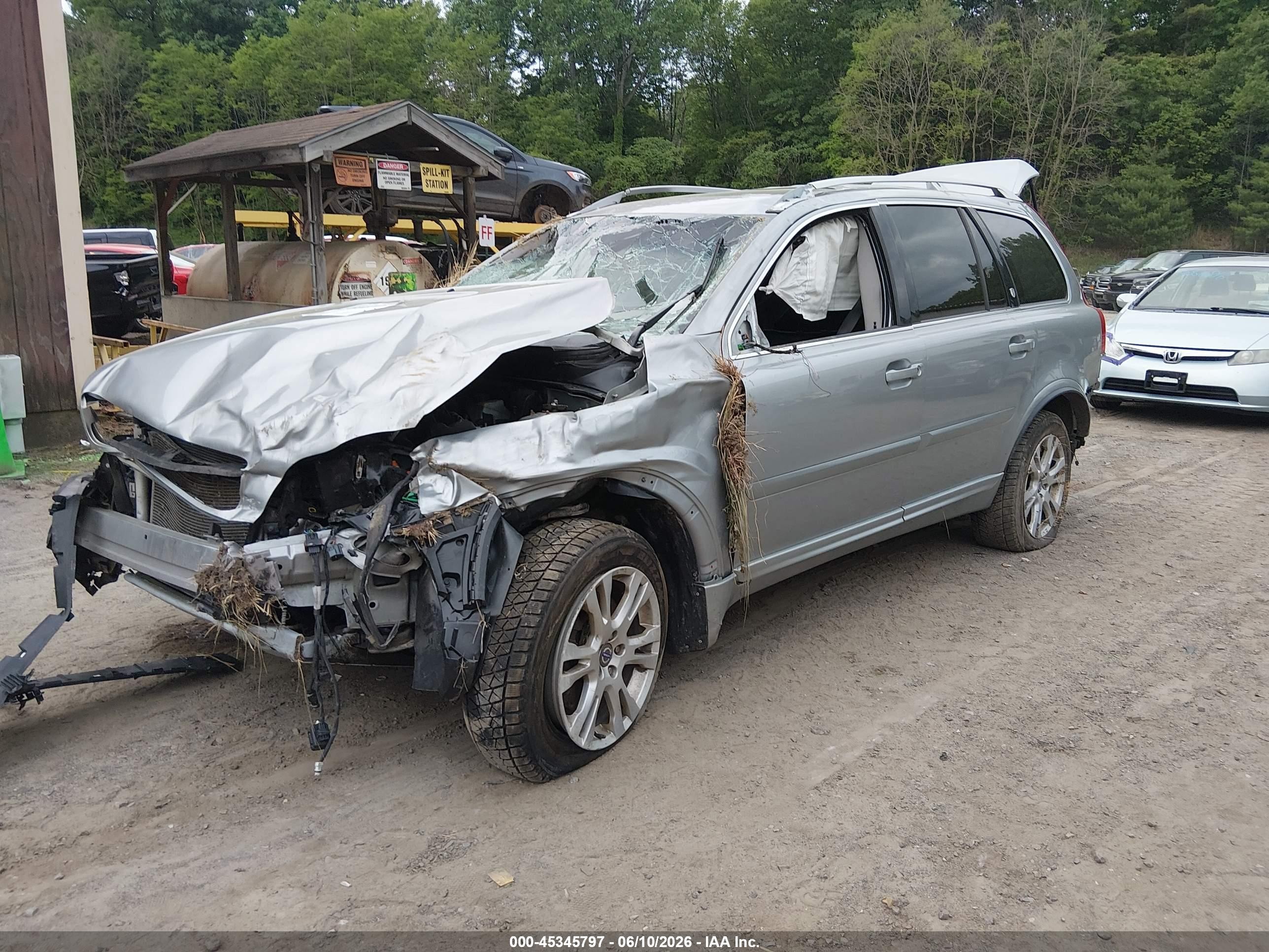 2013 Volvo Xc90 3.2/3.2 Platinum/3.2 Premier Plus Silver vin: YV4952CZ9D1642096