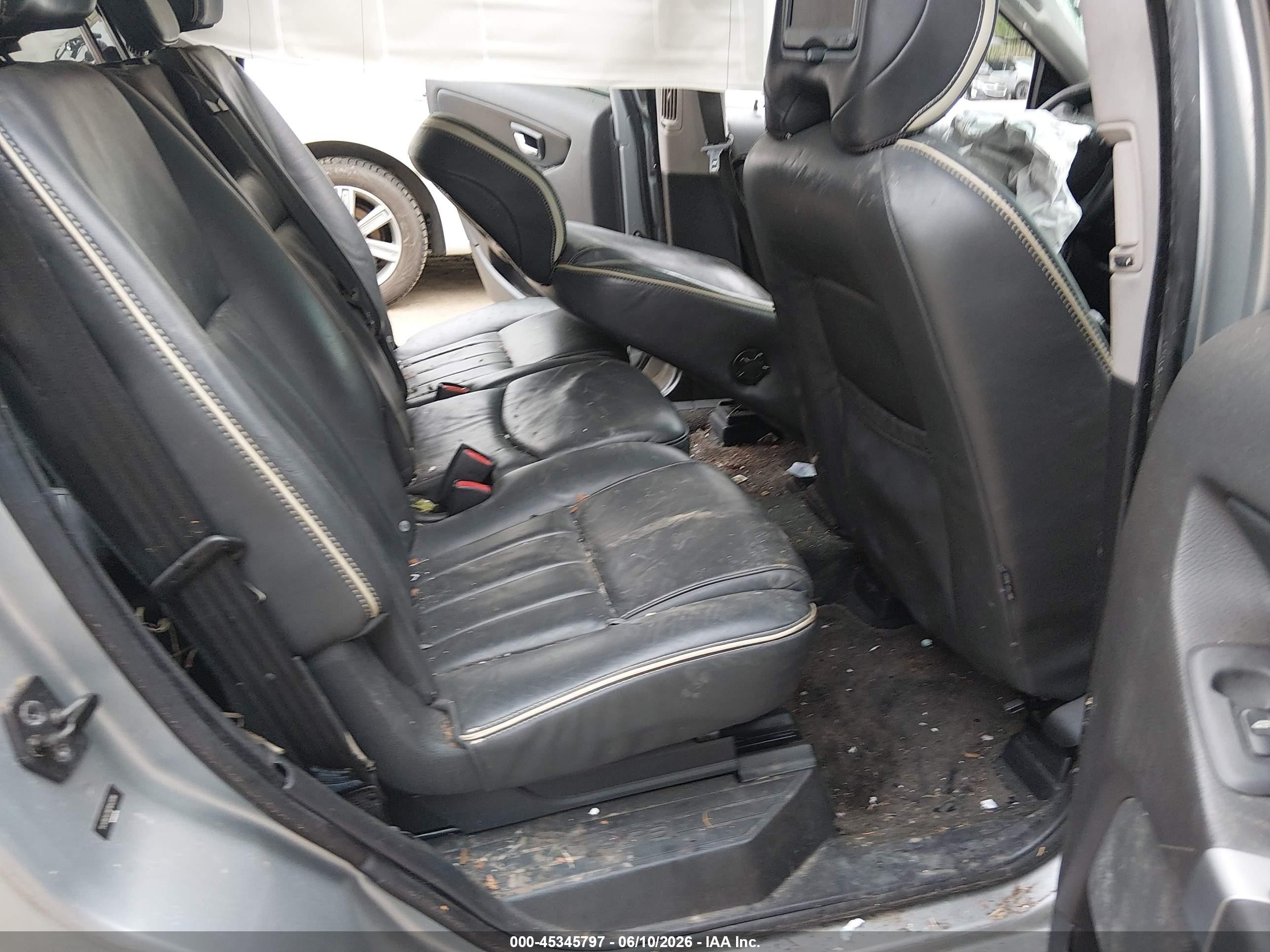 2013 Volvo Xc90 3.2/3.2 Platinum/3.2 Premier Plus Silver vin: YV4952CZ9D1642096
