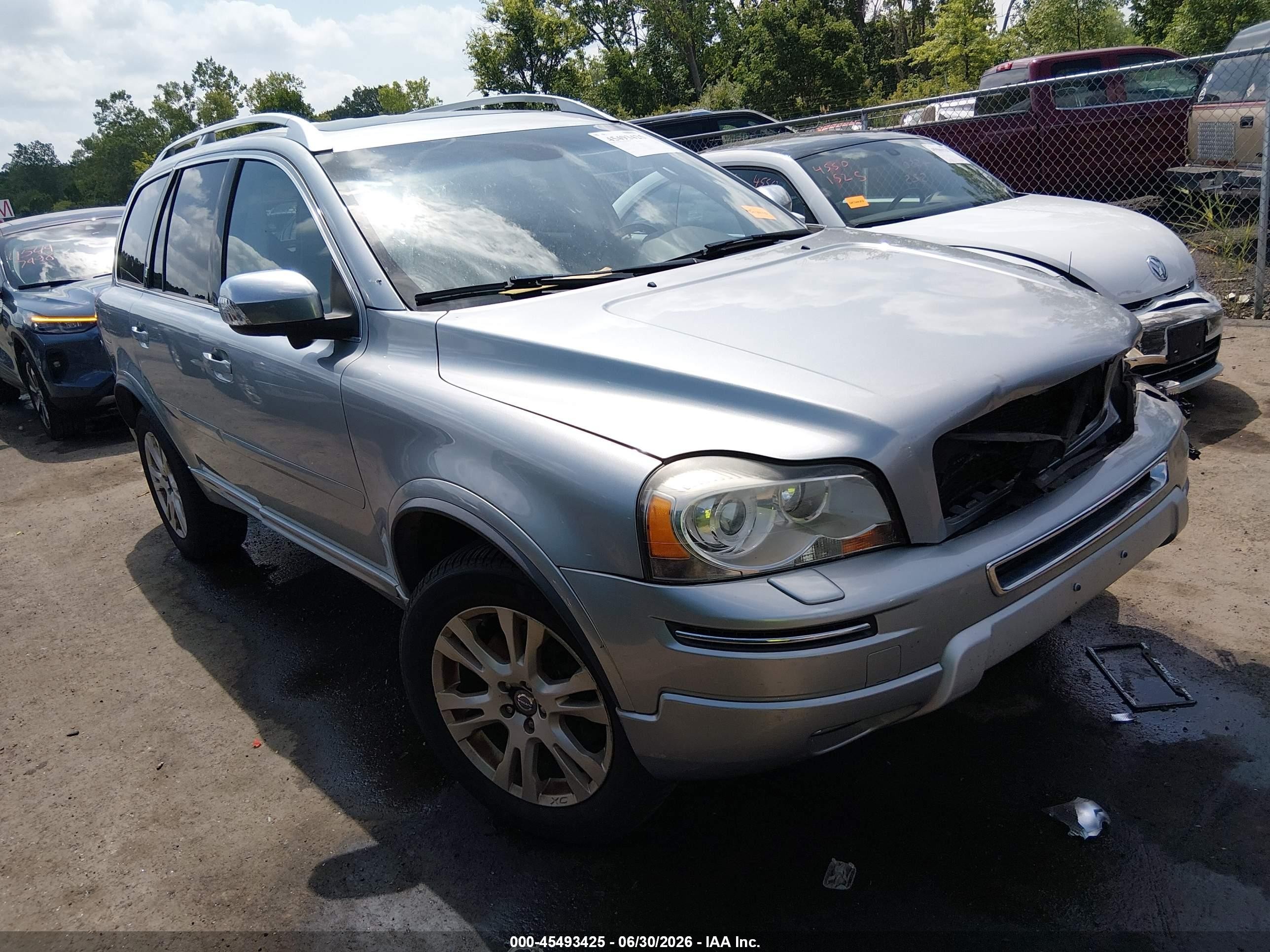 YV4952CZ9E1689680