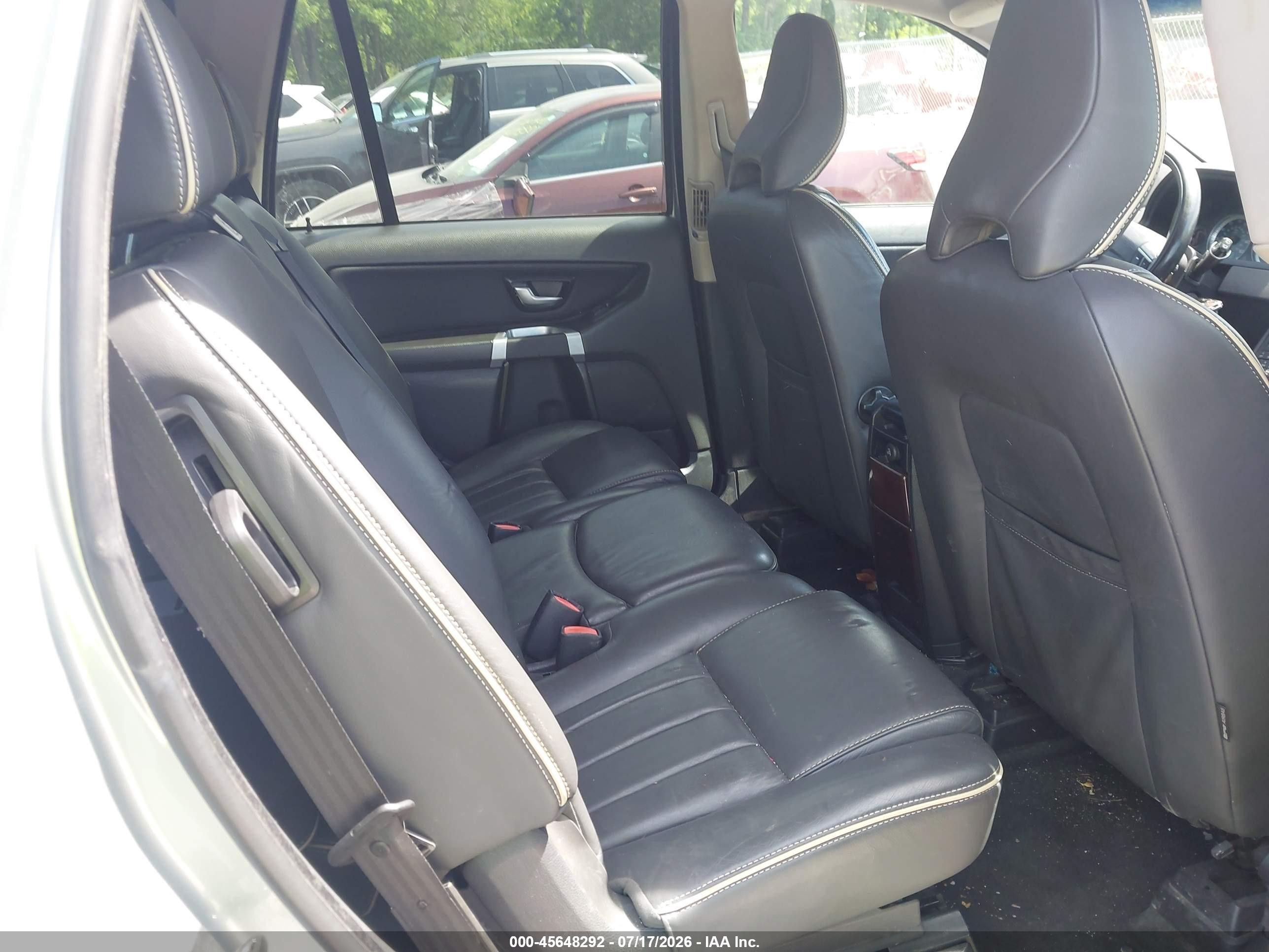 2013 Volvo Xc90 3.2 Platinum Silver vin: YV4952CZXD1658629
