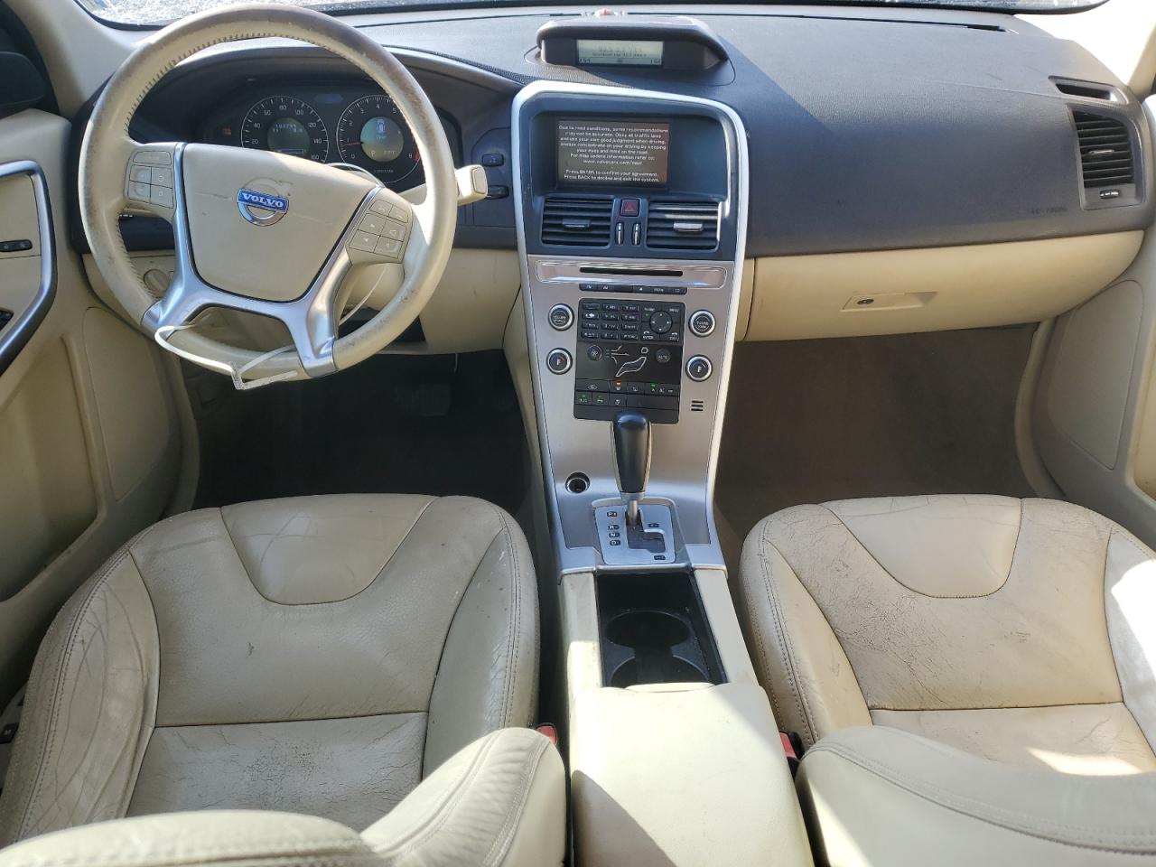 2011 Volvo Xc60 3.2 Burgundy vin: YV4952DL0B2165625