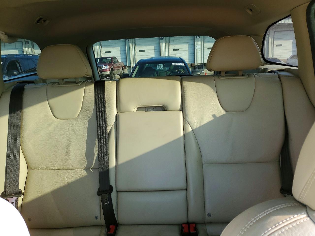 2012 Volvo Xc60 3.2 Silver vin: YV4952DL0C2316173