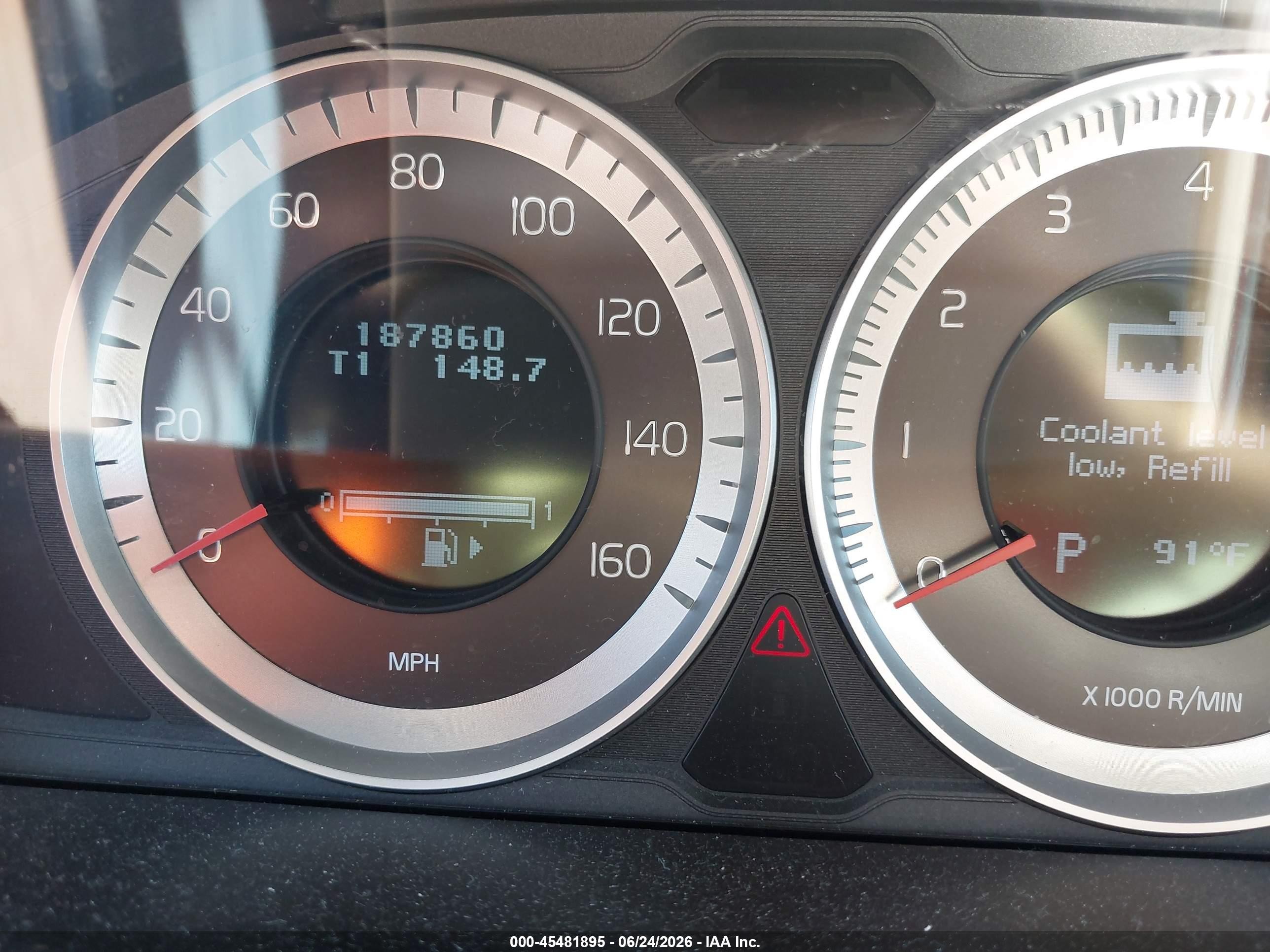 2012 Volvo Xc60 3.2/3.2 Platinum/3.2 Premier/3.2 Premier Plus Белый vin: YV4952DL0C2318120