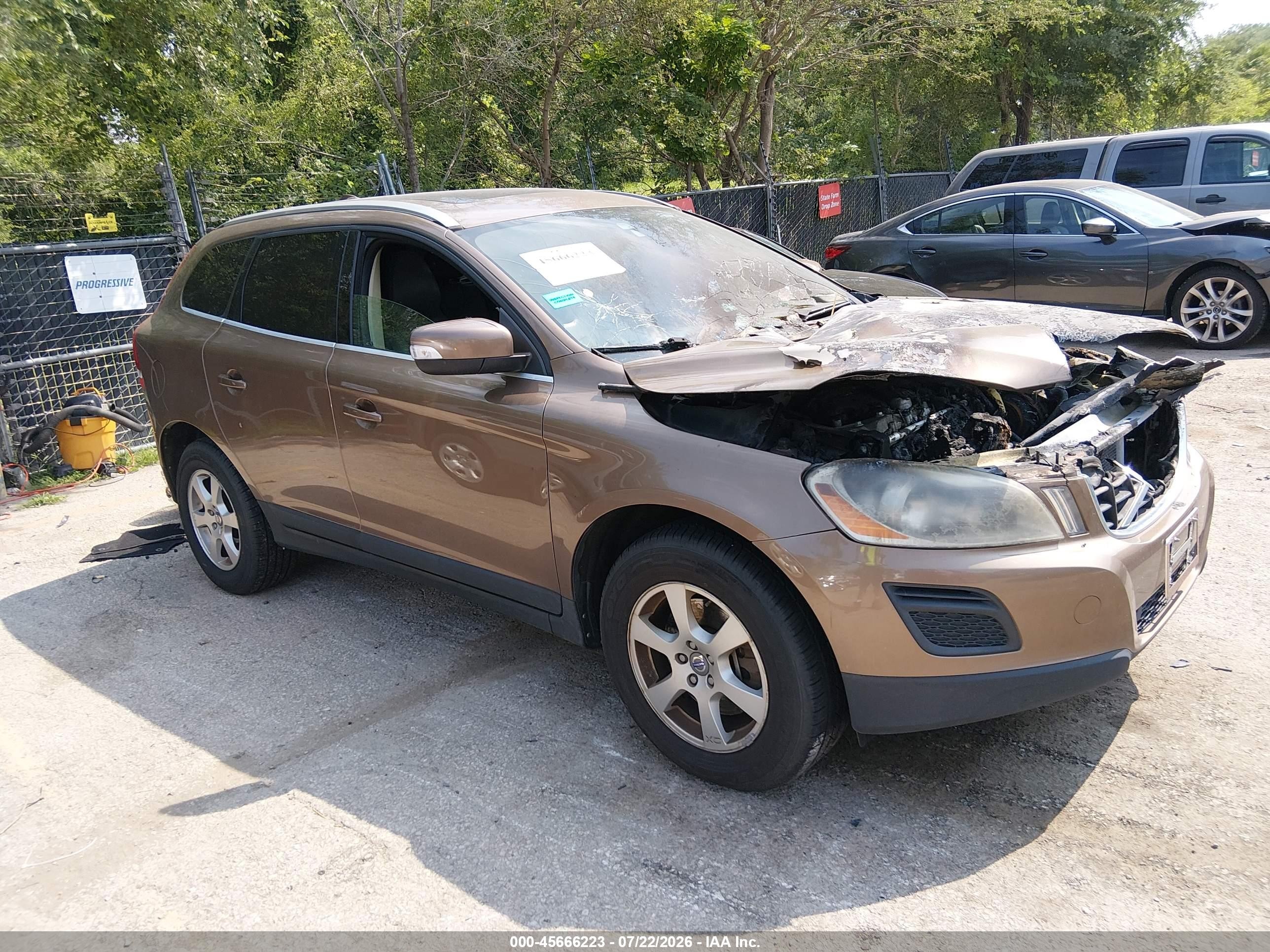 2012 Volvo Xc60 3.2/3.2 Platinum/3.2 Premier/3.2 Premier Plus Коричневый vin: YV4952DL0C2327707