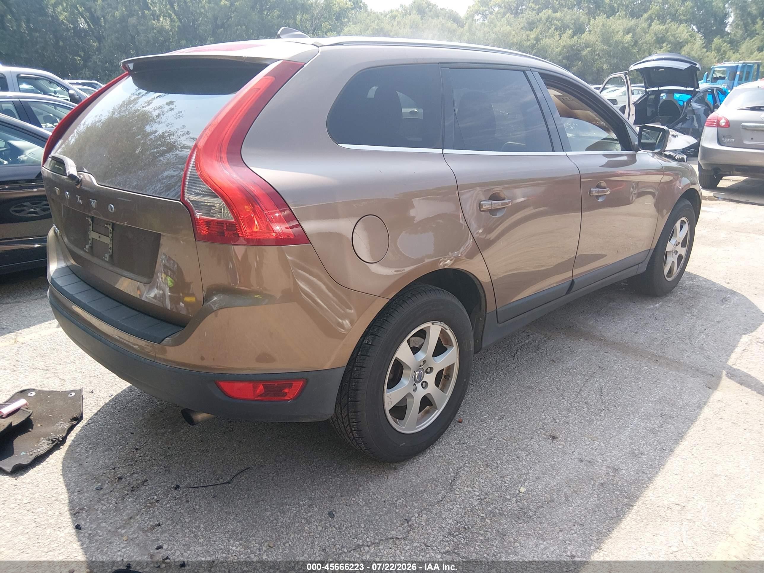 2012 Volvo Xc60 3.2/3.2 Platinum/3.2 Premier/3.2 Premier Plus Brown vin: YV4952DL0C2327707