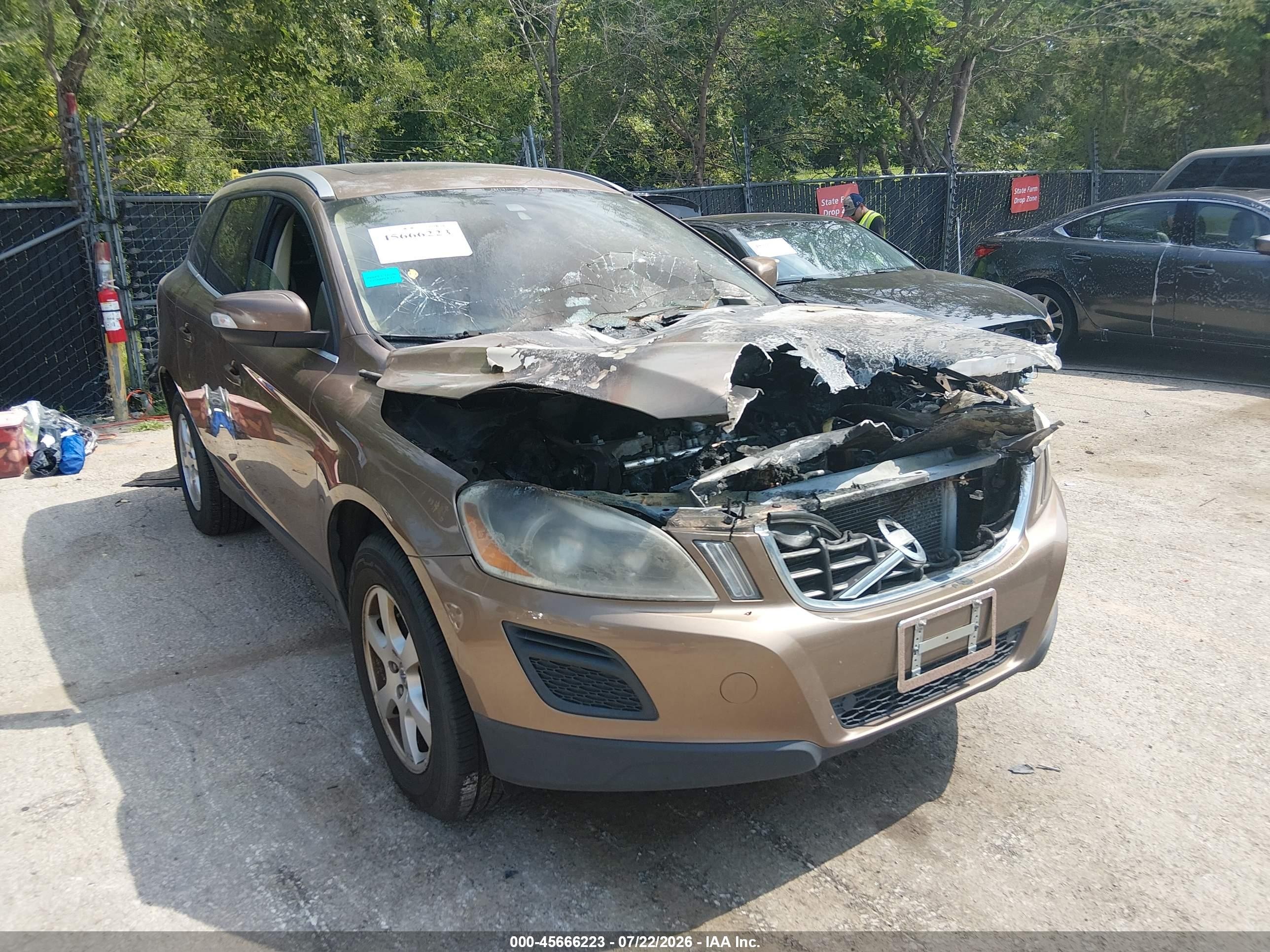2012 Volvo Xc60 3.2/3.2 Platinum/3.2 Premier/3.2 Premier Plus Brown vin: YV4952DL0C2327707
