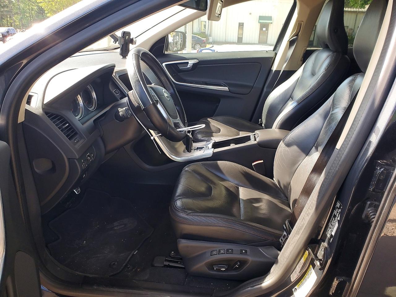 2012 Volvo Xc60 3.2 Charcoal vin: YV4952DL0C2333703