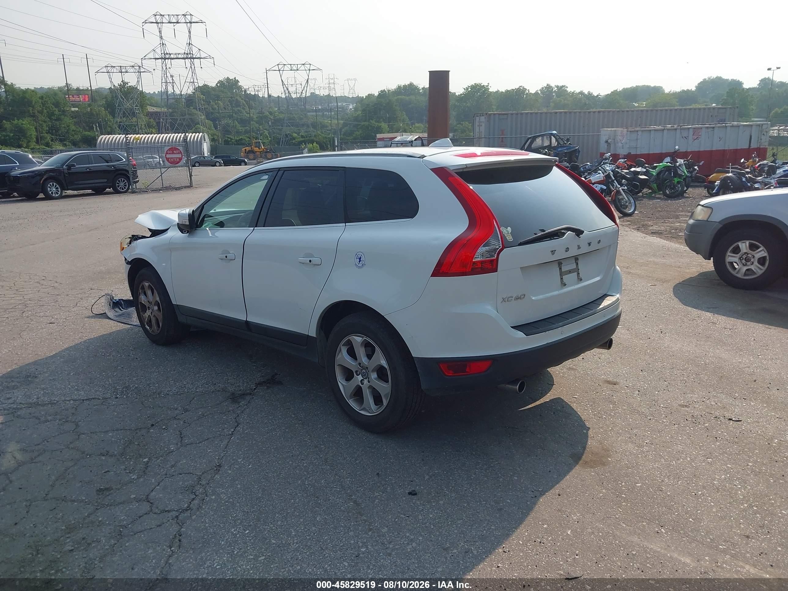 2013 Volvo Xc60 3.2 Premier White vin: YV4952DL0D2372132